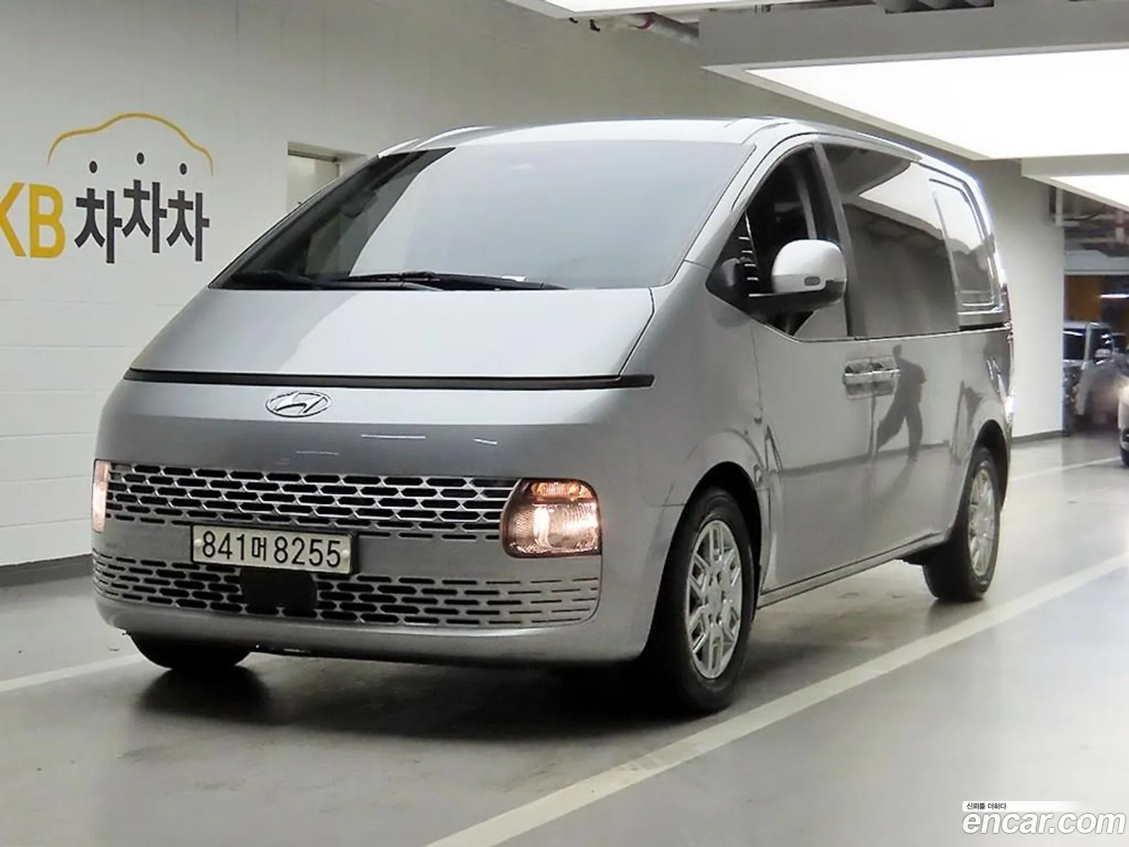 Hyundai Staria 2022 — 20