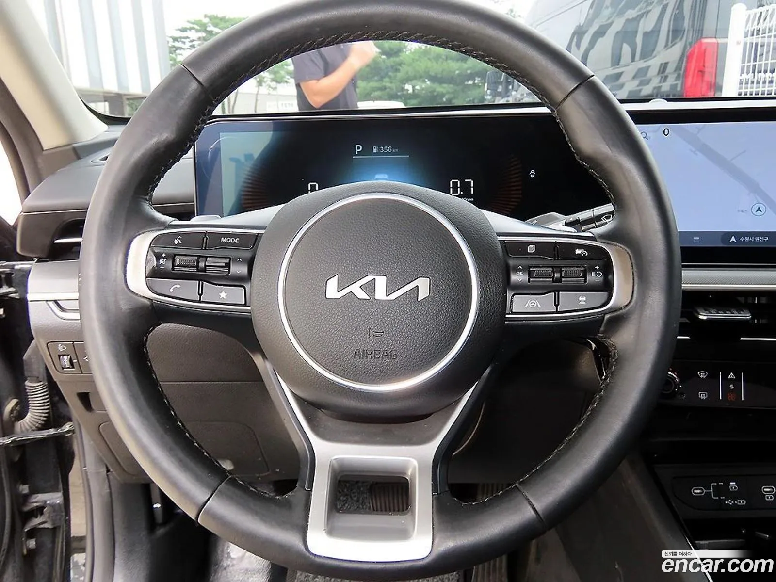 Kia K5 2024 — 17