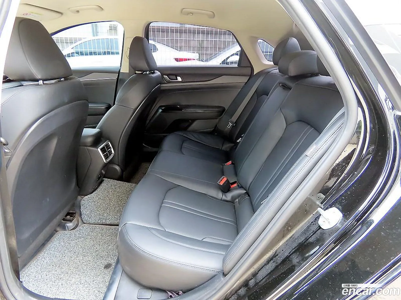Kia K5 2024 — 9