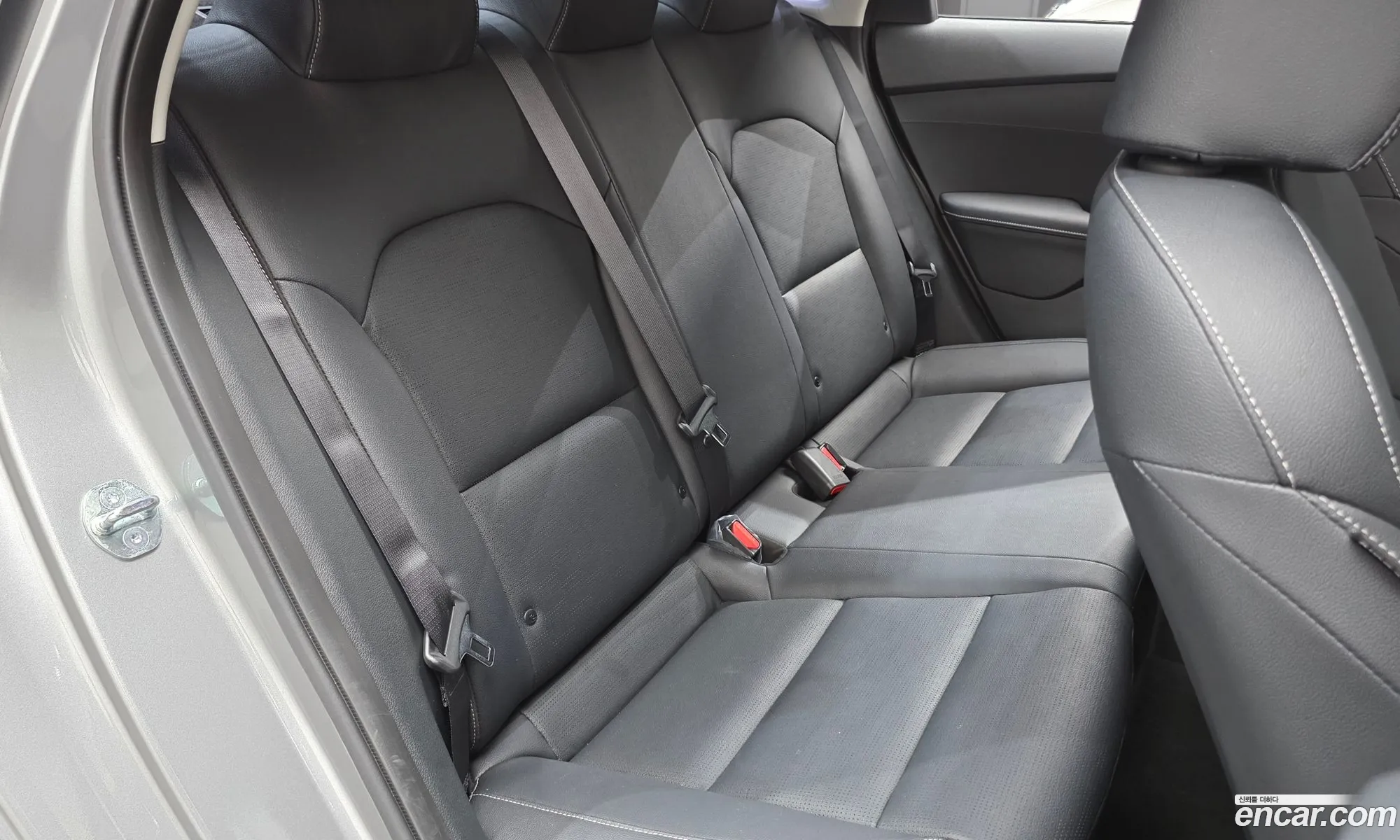 Kia K3 2023 KNAF241BEPA957919 — 4