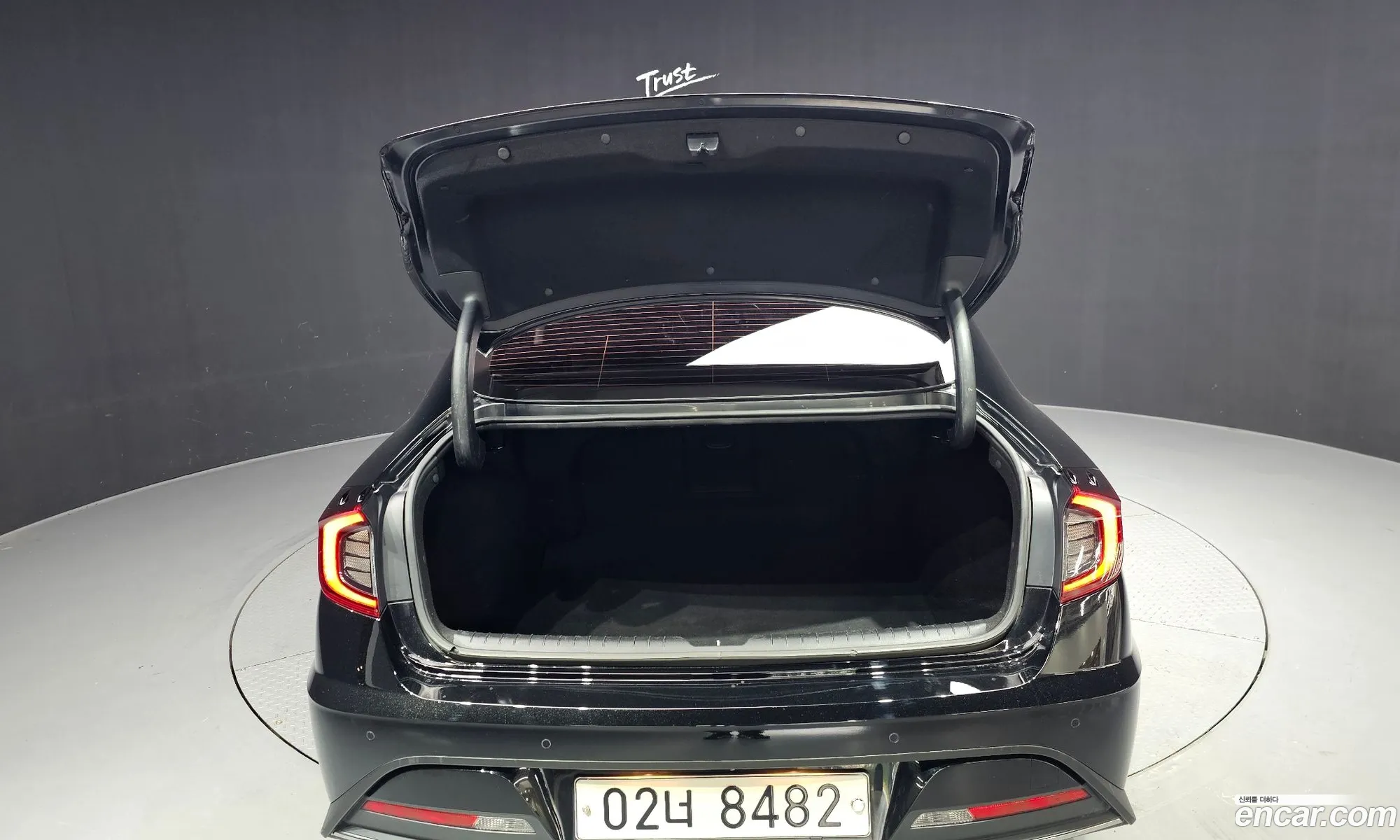 Hyundai Sonata 2019 KMHL141EBLA020877 — 23