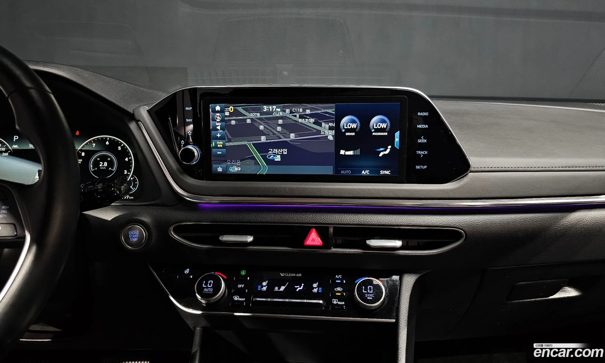 Hyundai Sonata 2019 KMHL141EBLA020877 — 30