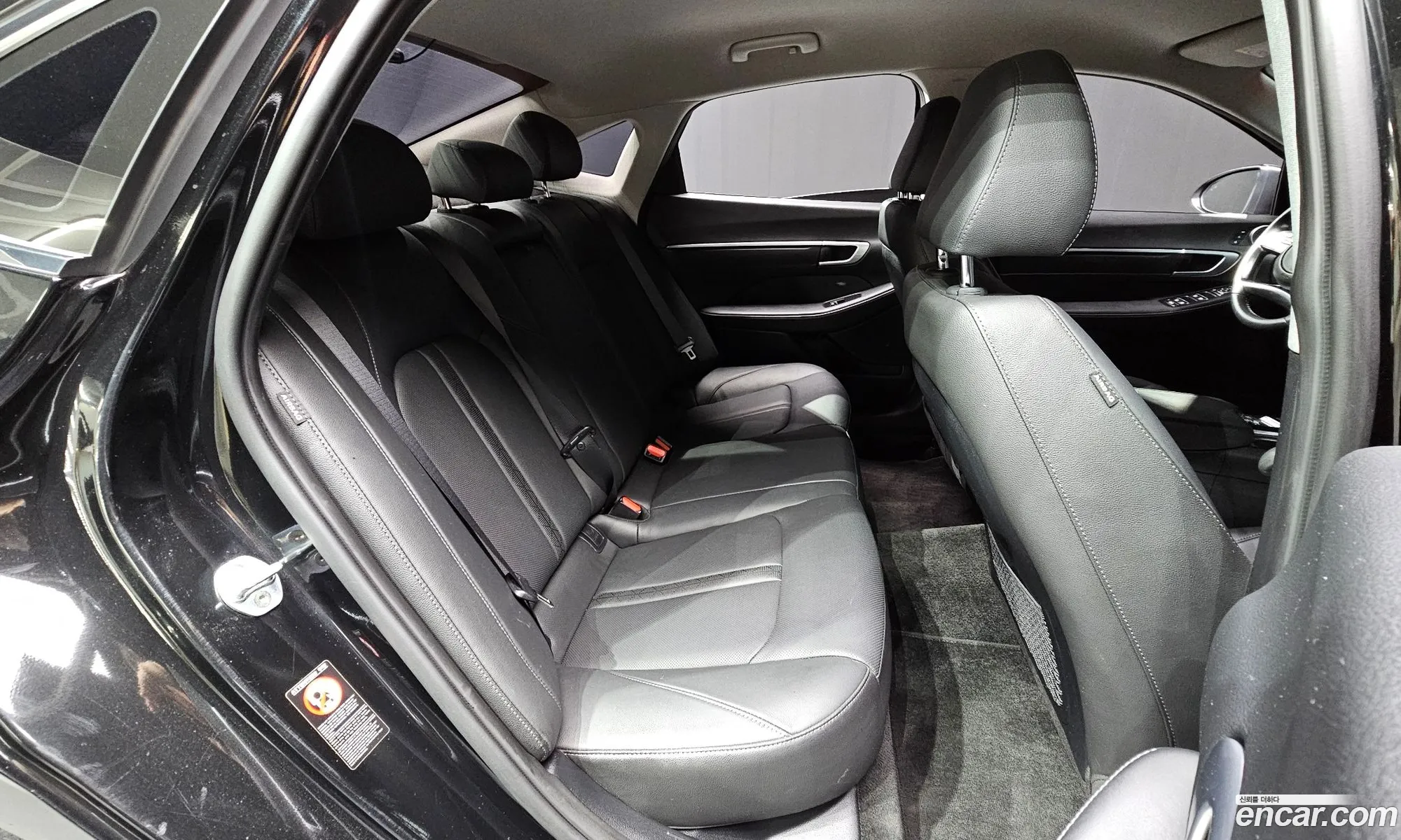 Hyundai Sonata 2019 KMHL141EBLA020877 — 29