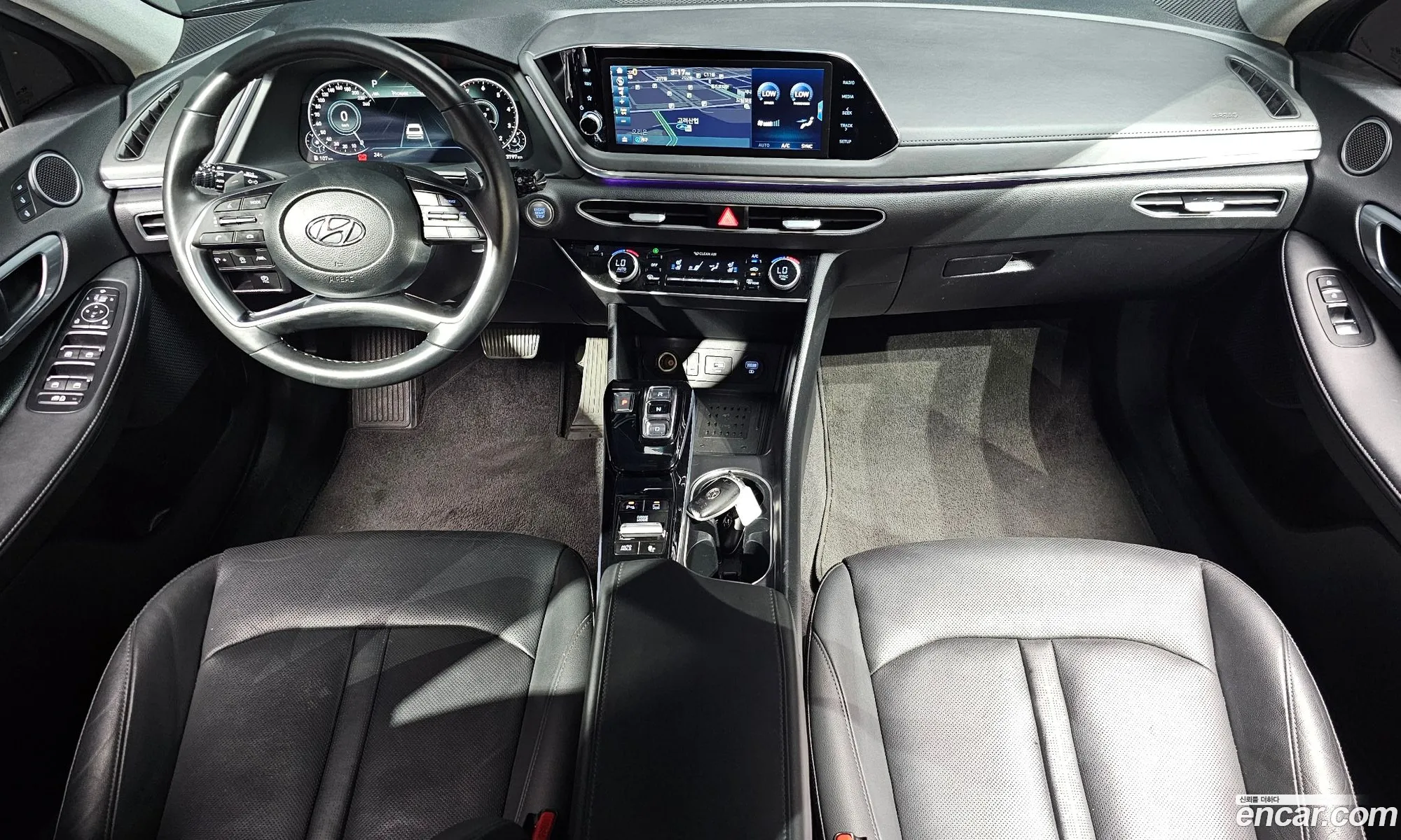Hyundai Sonata 2019 KMHL141EBLA020877 — 26