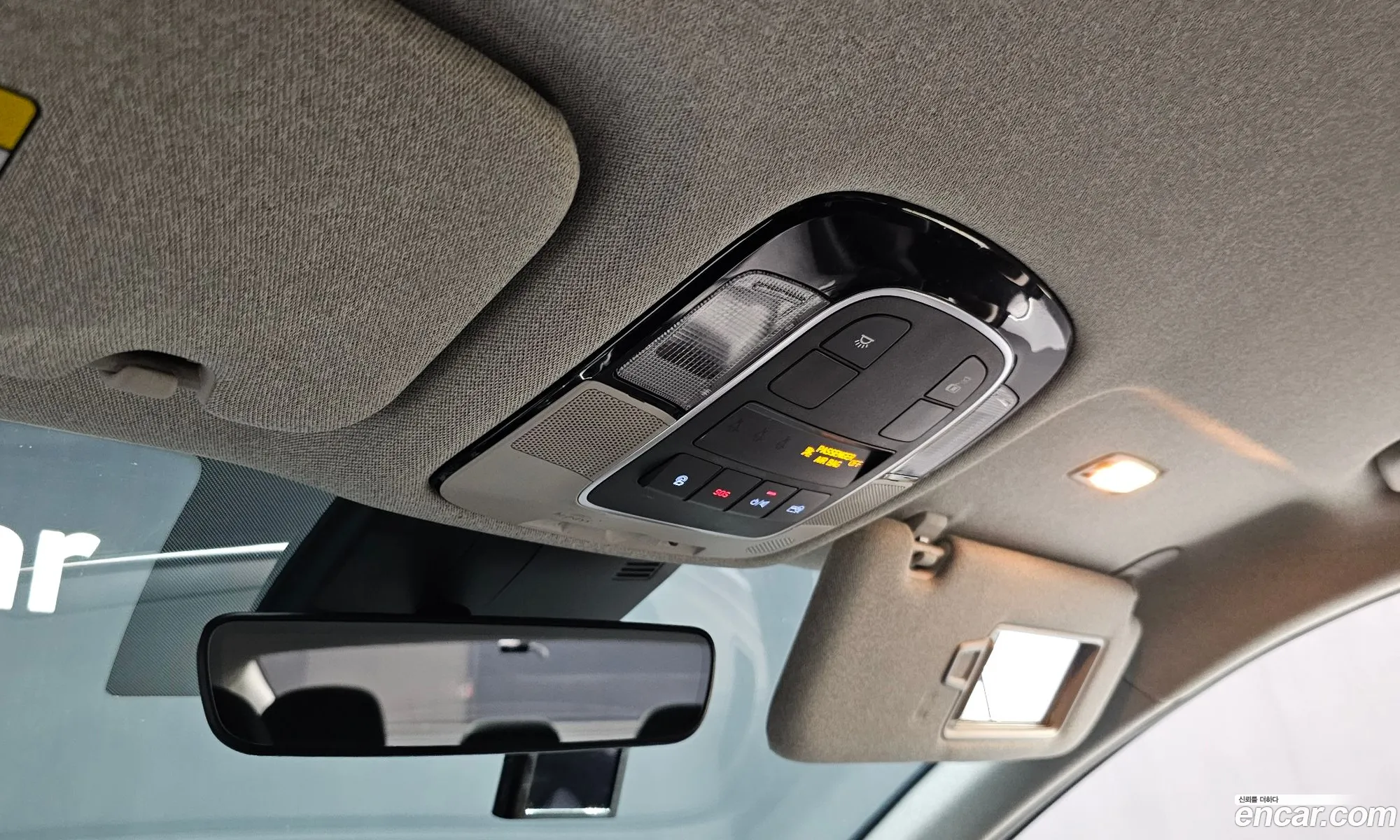 Hyundai Sonata 2019 KMHL141EBLA020877 — 20