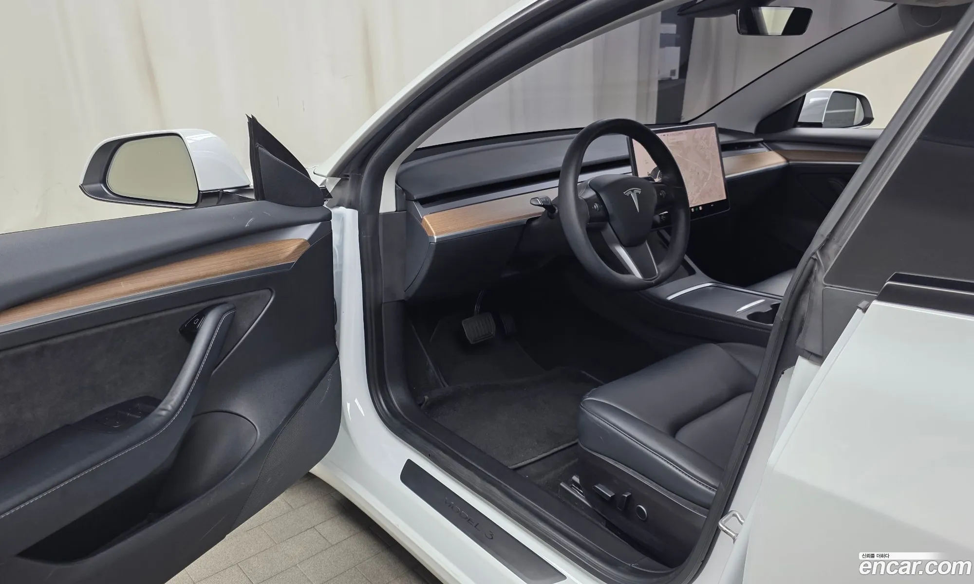 Tesla Model 3 2021 5YJ3E1EB1MF946789 — 20