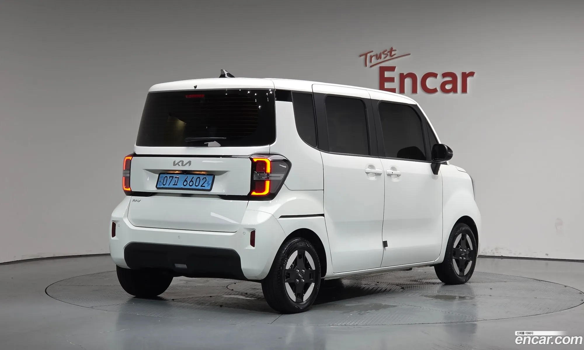 Kia Kia Ray EV 2024 — 23