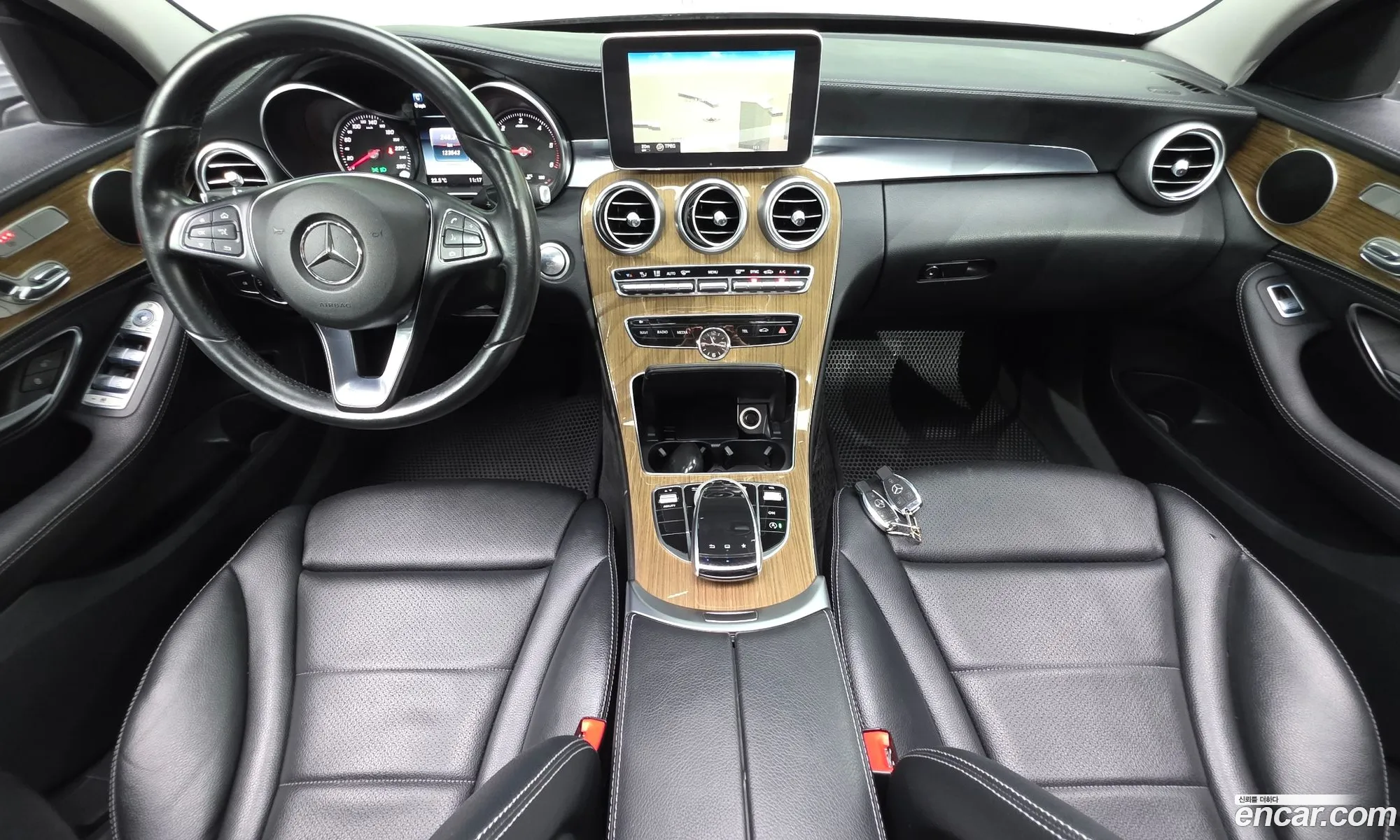 Mercedes-Benz C-Class W205 2014 WDDWF0EB5FF038080 — 7