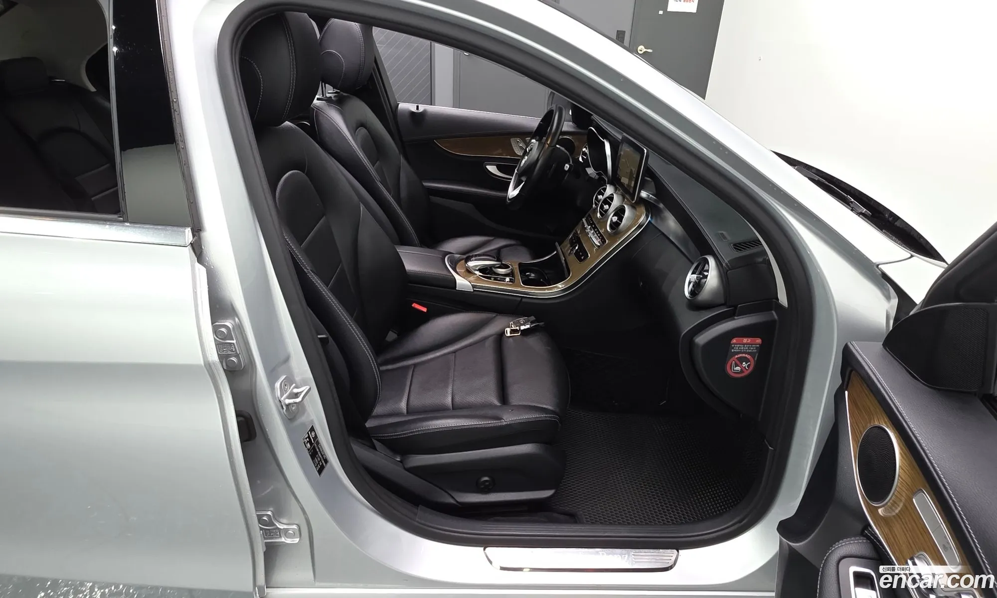 Mercedes-Benz C-Class W205 2014 WDDWF0EB5FF038080 — 6