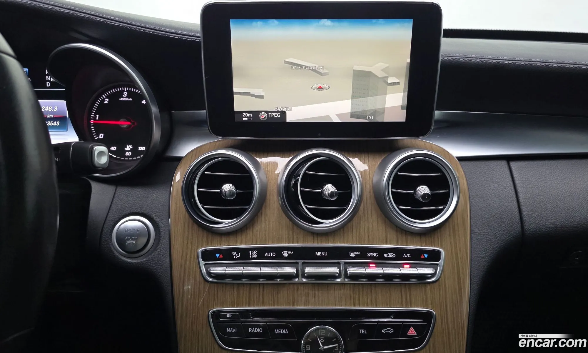 Mercedes-Benz C-Class W205 2014 WDDWF0EB5FF038080 — 9
