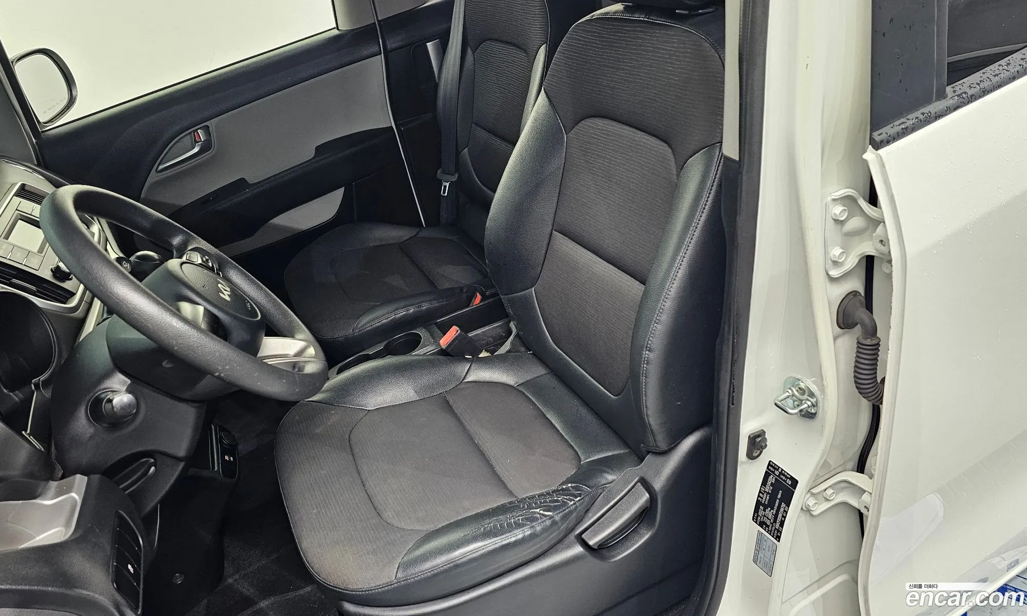 Kia Ray 2022 KNACF911BNT294792 — 3