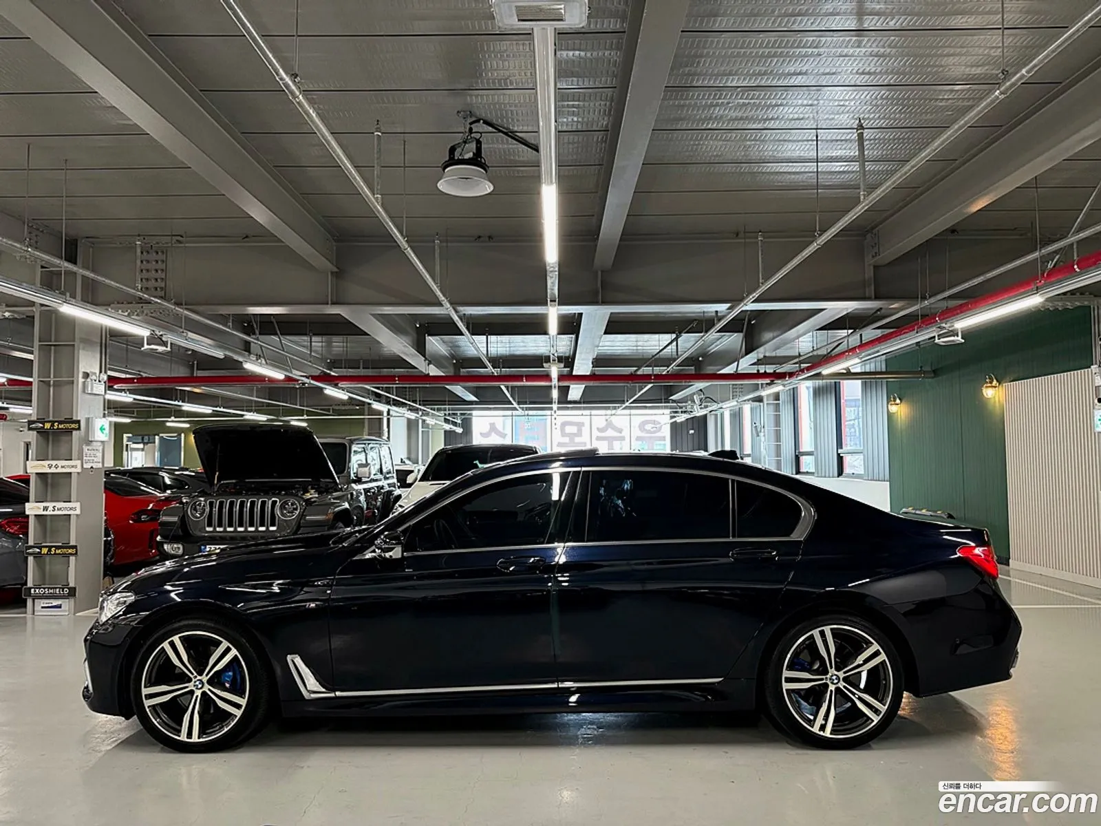 BMW 7 Series 2019 — 17