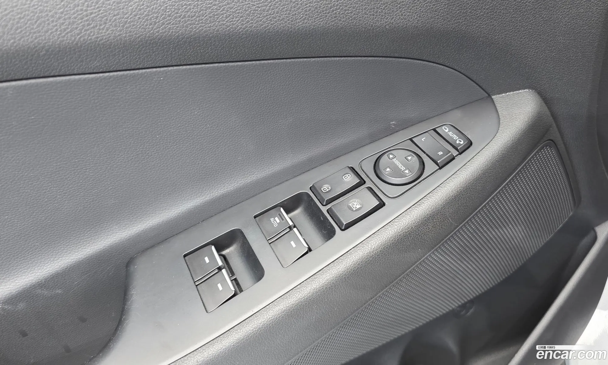Hyundai Tucson 2018 KMHJ581ABKU879059 — 18