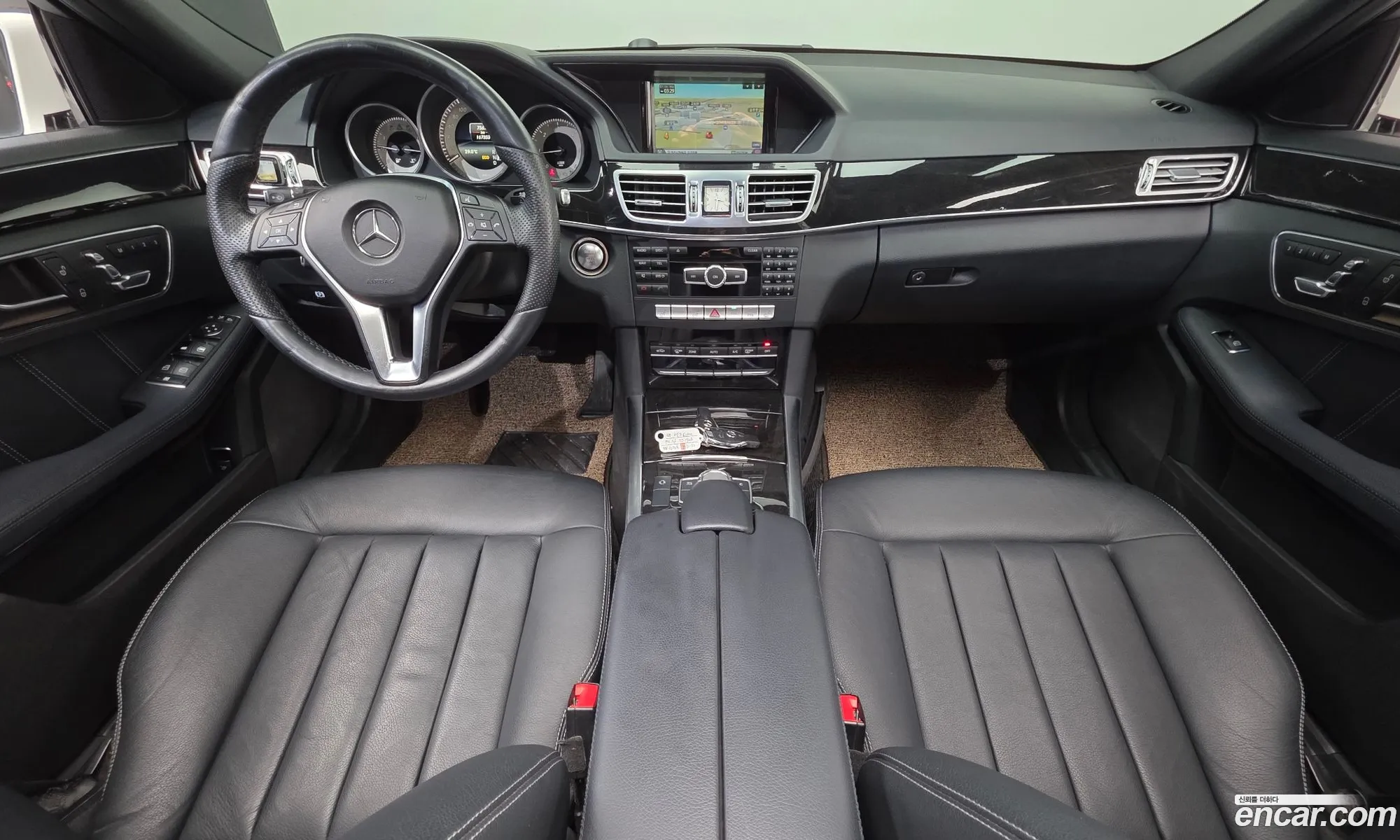 Mercedes-Benz E-Class W212 2014 WDDHF0CB6EA957349 — 20