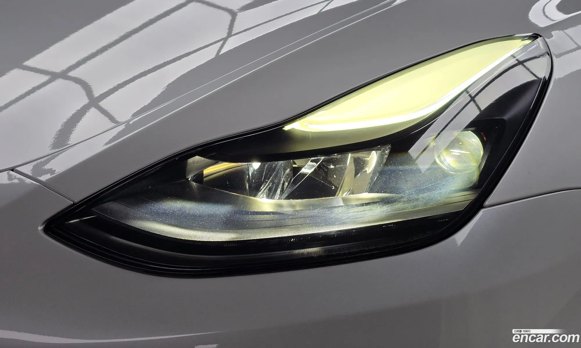 Tesla Model Y 2021 5YJYGDEF1MF285804 — 8