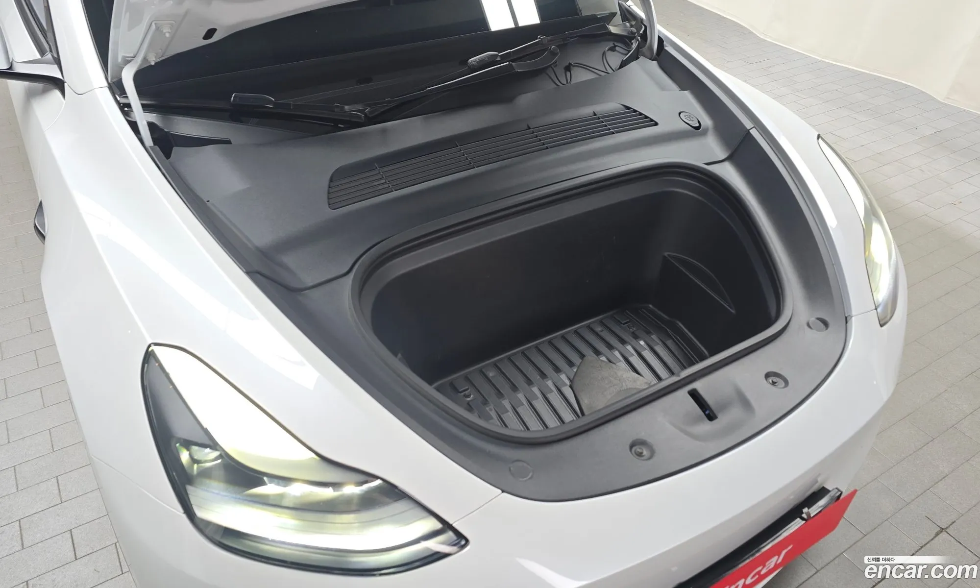 Tesla Model Y 2021 5YJYGDEF1MF285804 — 13