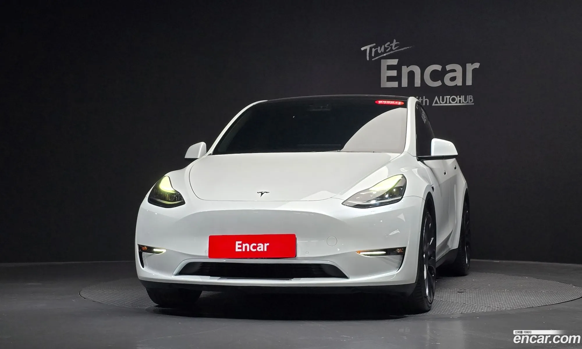 Tesla Model Y 2021 5YJYGDEF1MF285804 — 17