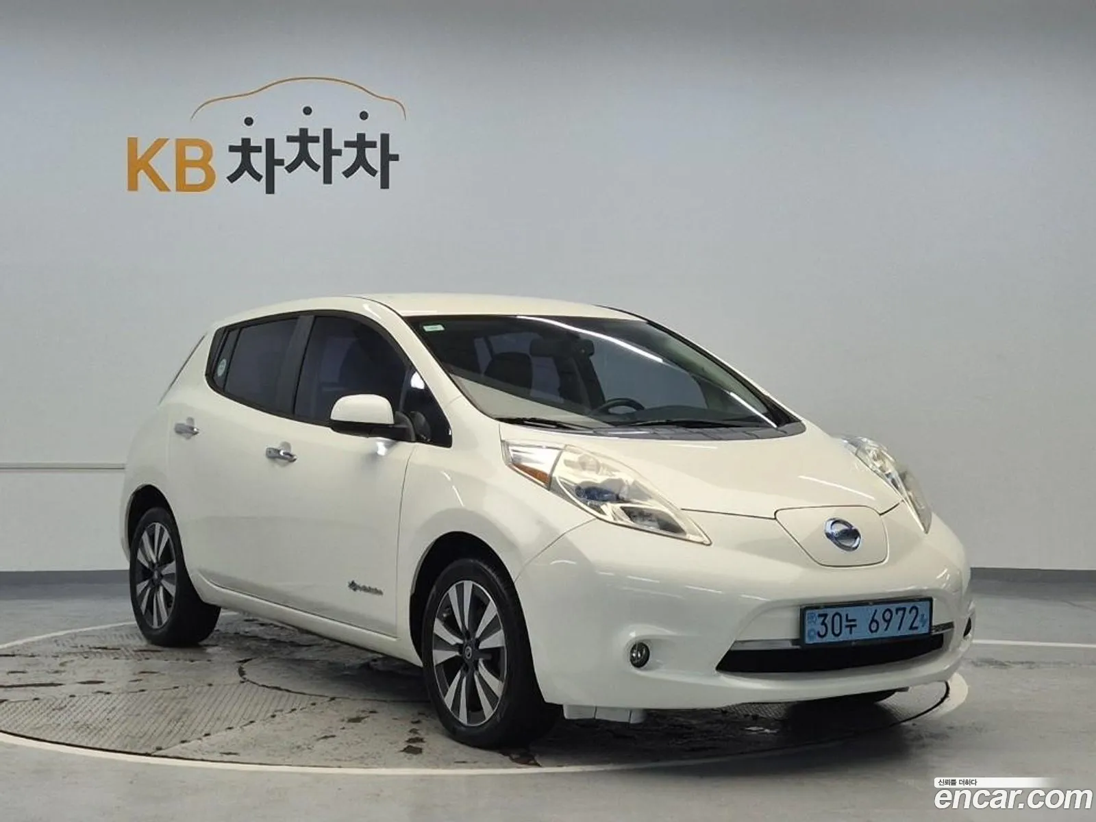 Nissan Leaf 2016 — 14