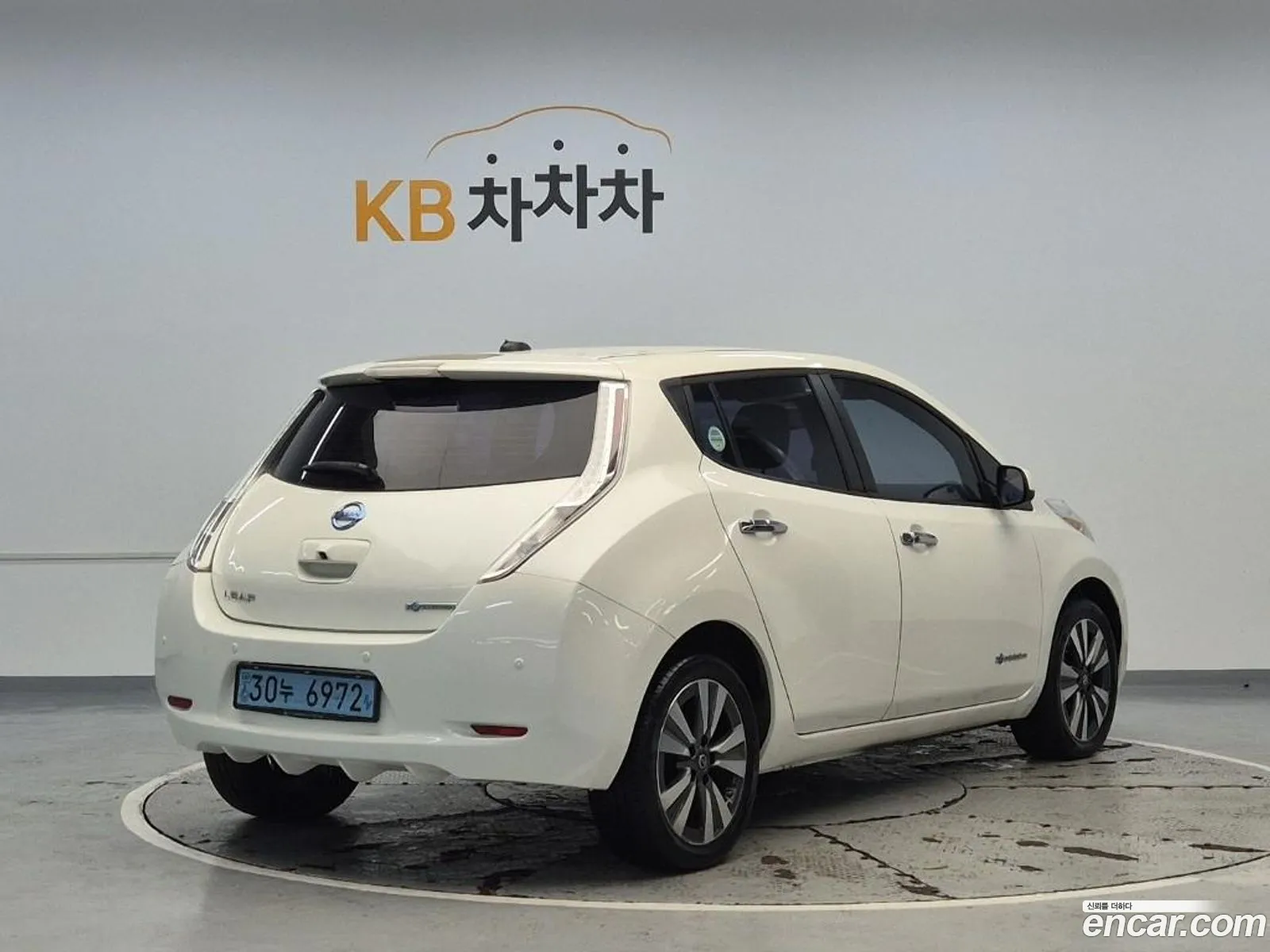 Nissan Leaf 2016 — 15