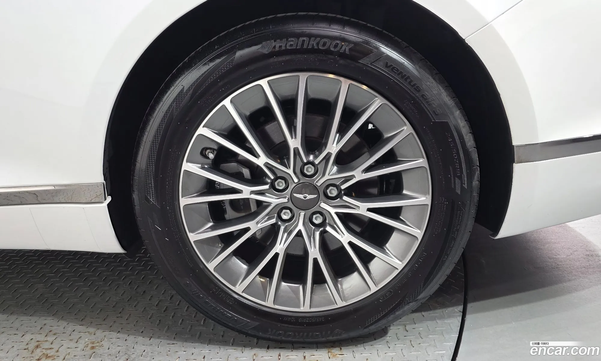 Genesis G80 2021 — 13