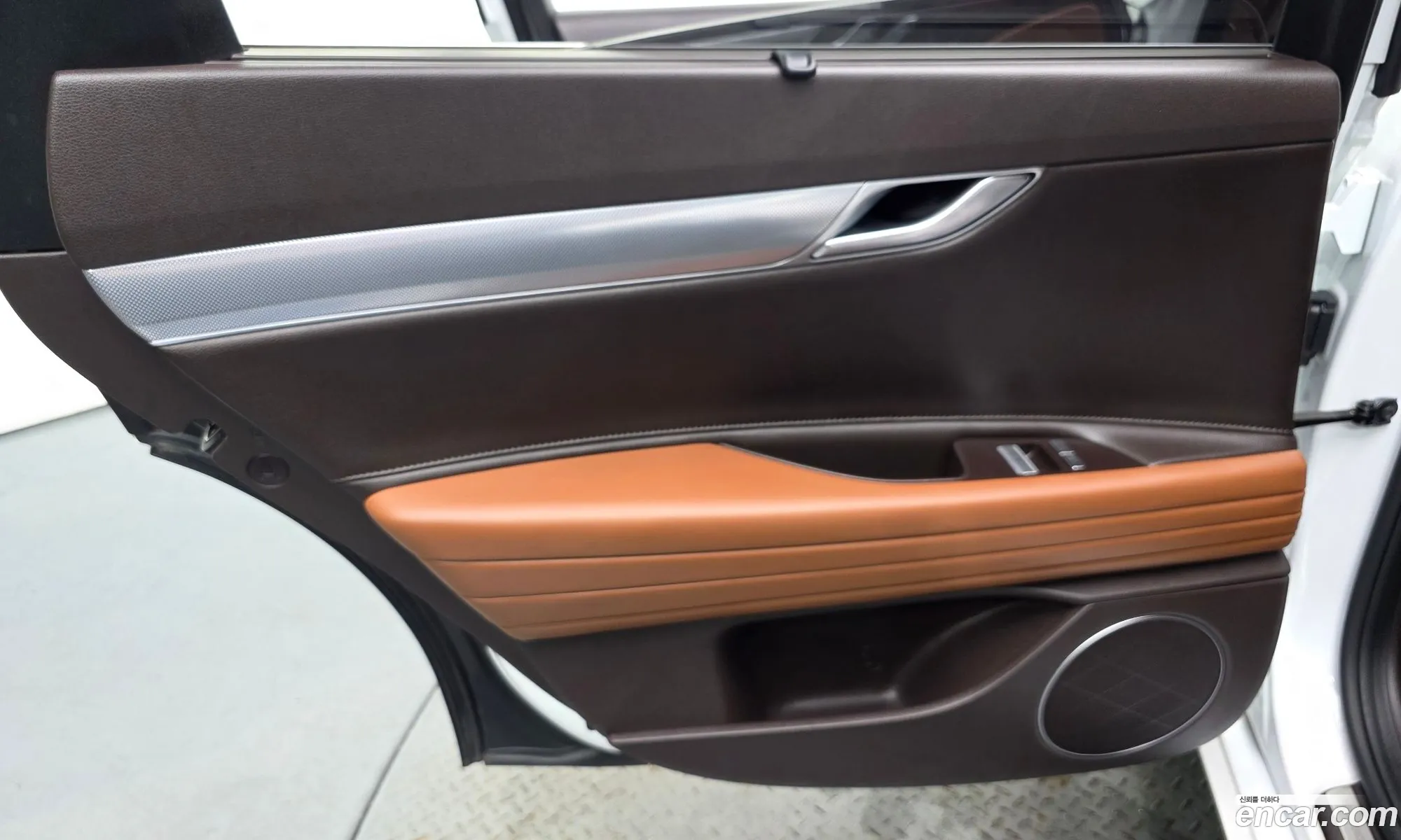 Genesis G80 2021 — 4
