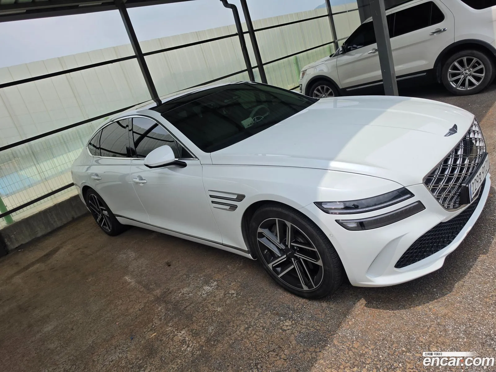 Genesis G80 2024 — 2