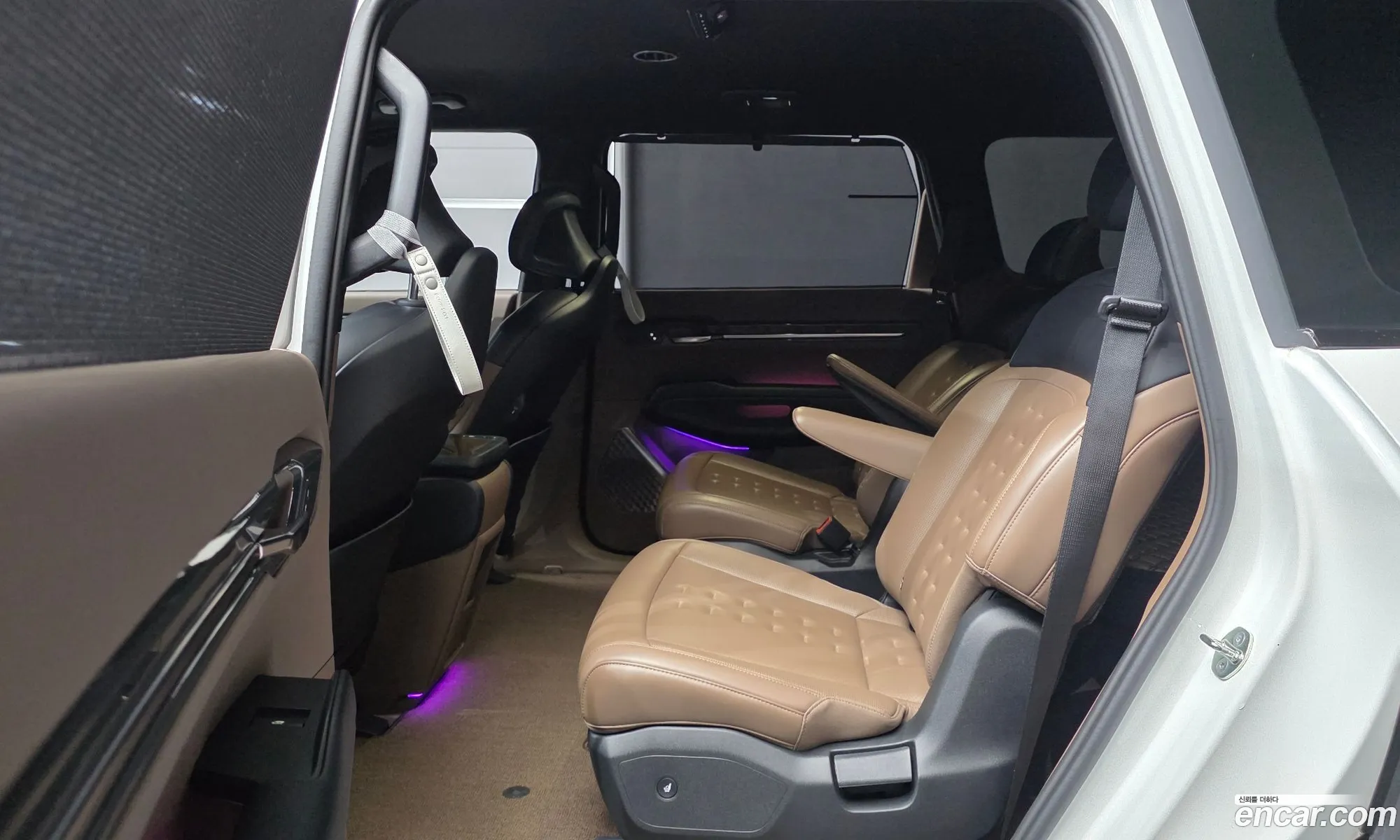 Kia EV9 2023 KNAAD811FRS004206 — 12