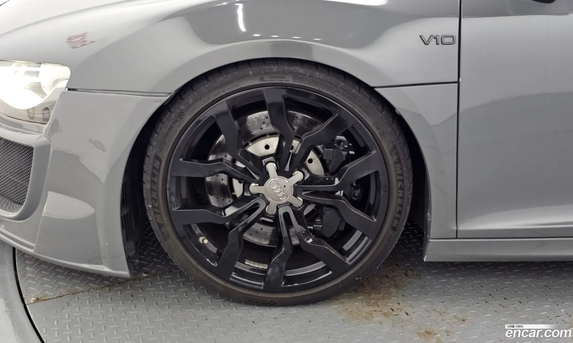 Audi R8 2012 WAUZZZ421CN001066 — 6