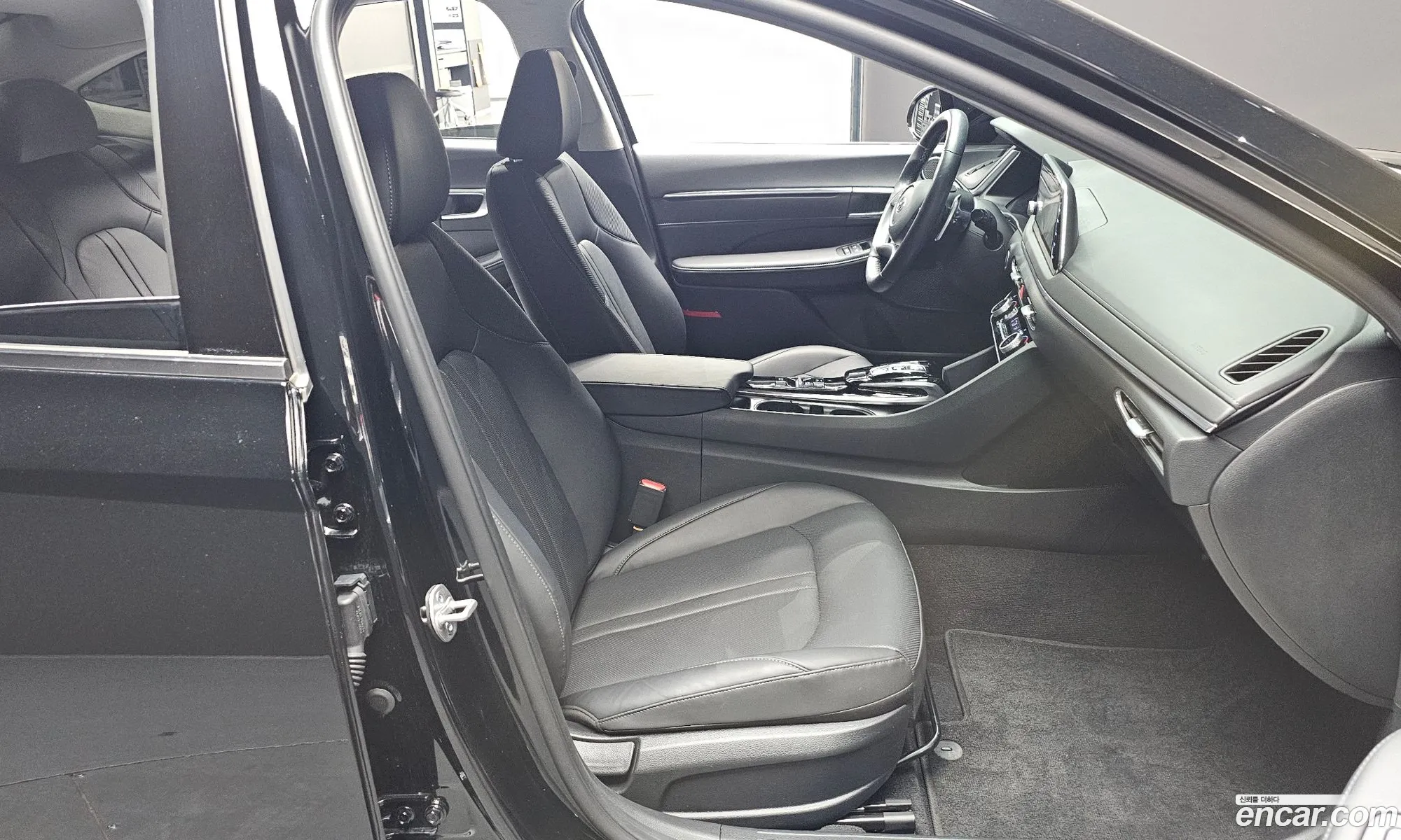 Hyundai Sonata 2022 KMHL141EBPA258097 — 19