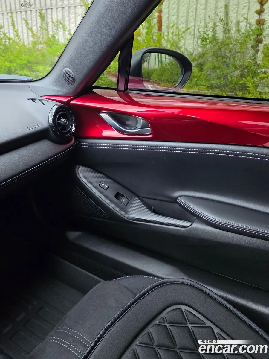 Mazda MX-5 Miata 2025 — 7