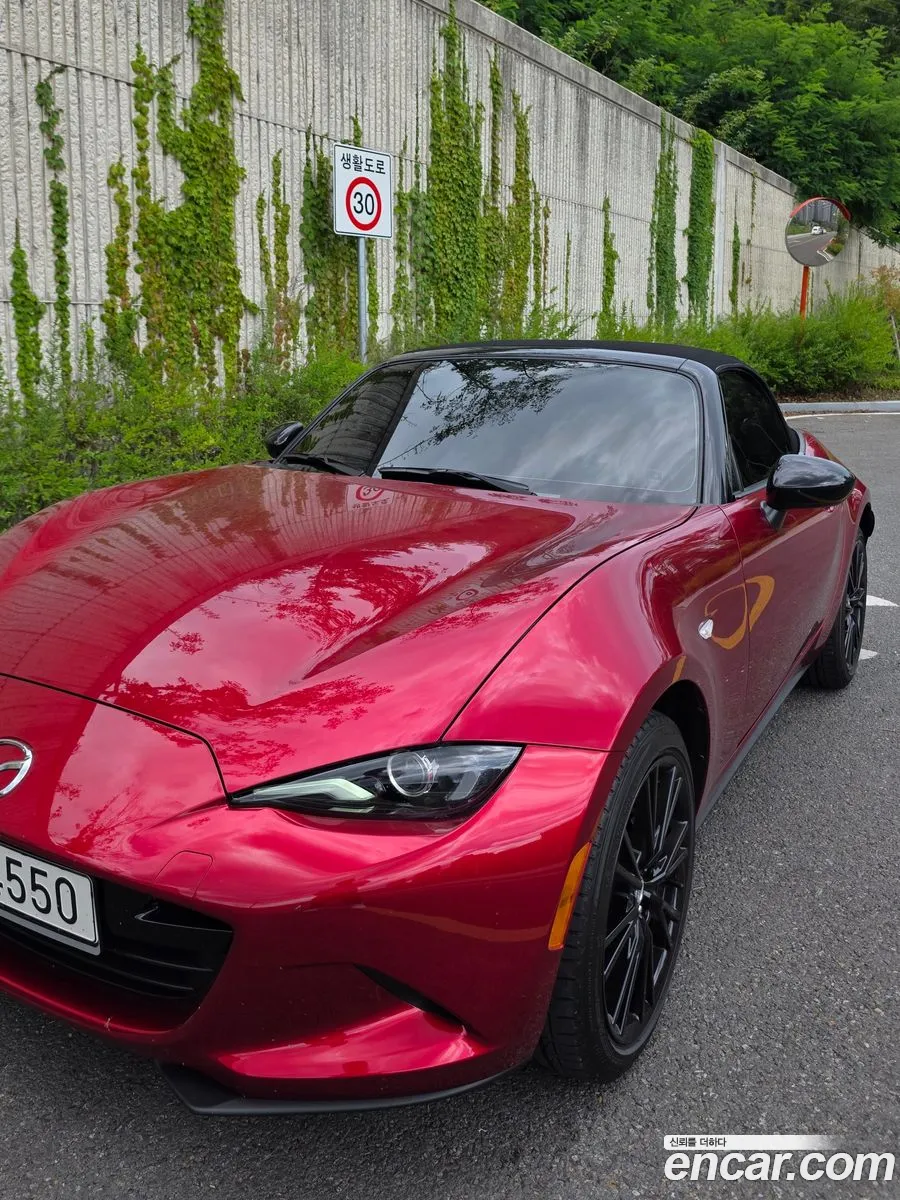 Mazda MX-5 Miata 2025 — 8