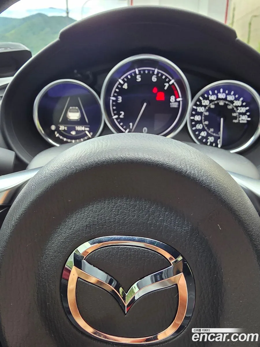 Mazda MX-5 Miata 2025 — 3