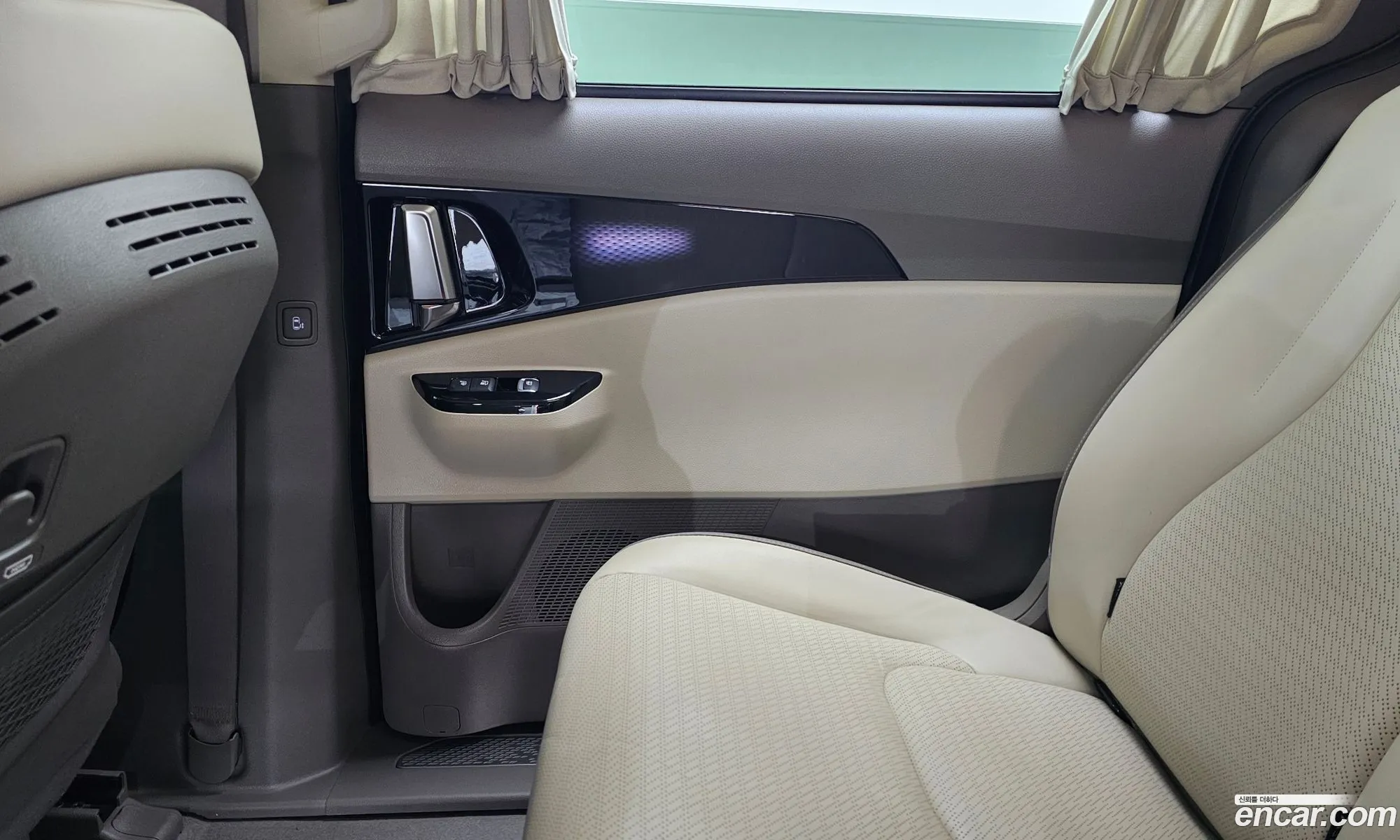 Kia Carnival 2022 KNANE813BPS202901 — 10