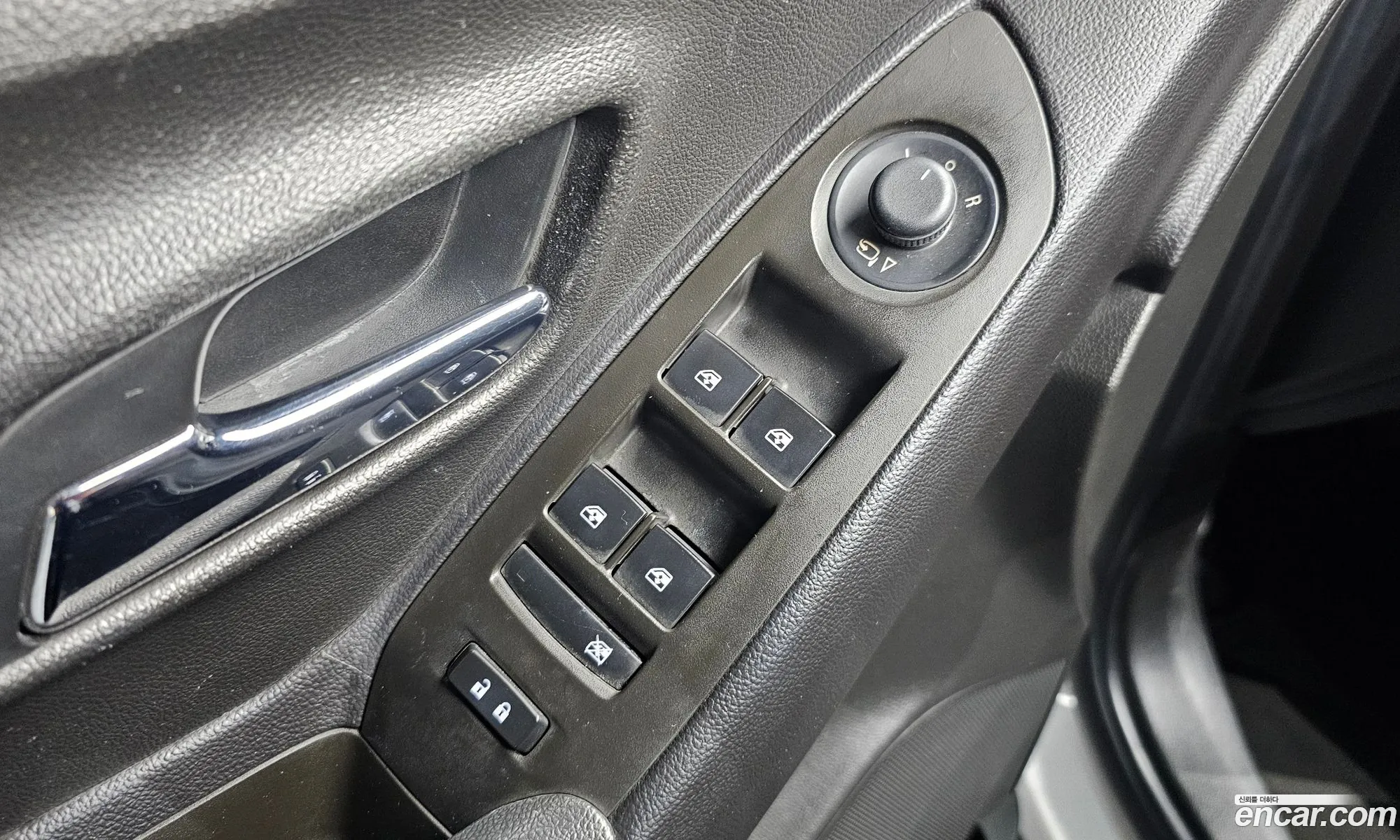 Chevrolet (GM Daewoo) Trax 2017 KLABA76BDJB500240 — 30