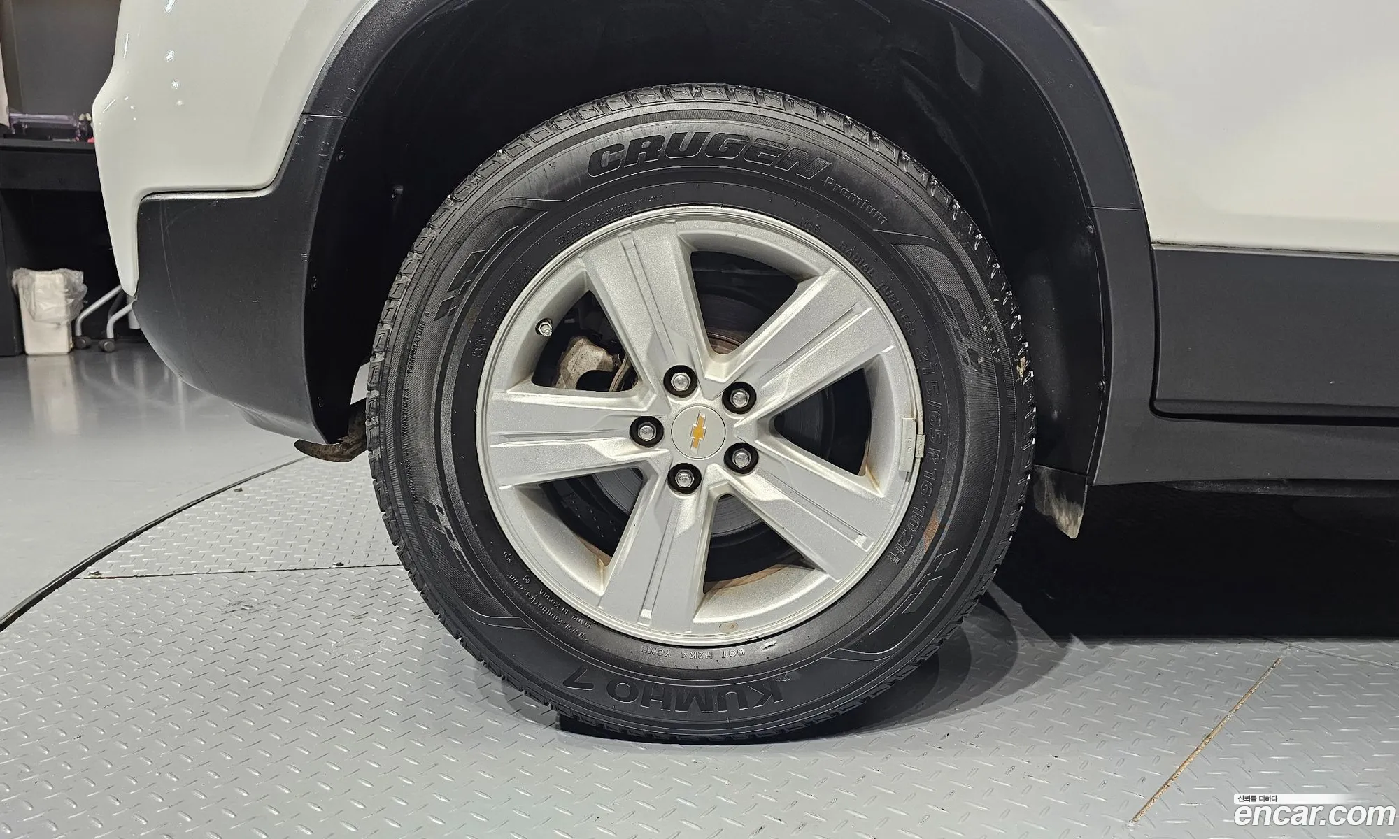 Chevrolet (GM Daewoo) Trax 2017 KLABA76BDJB500240 — 10
