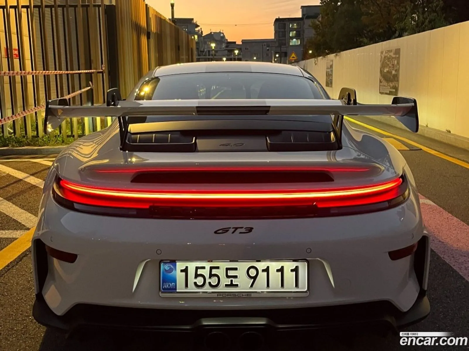 Porsche 911 2025 — 4