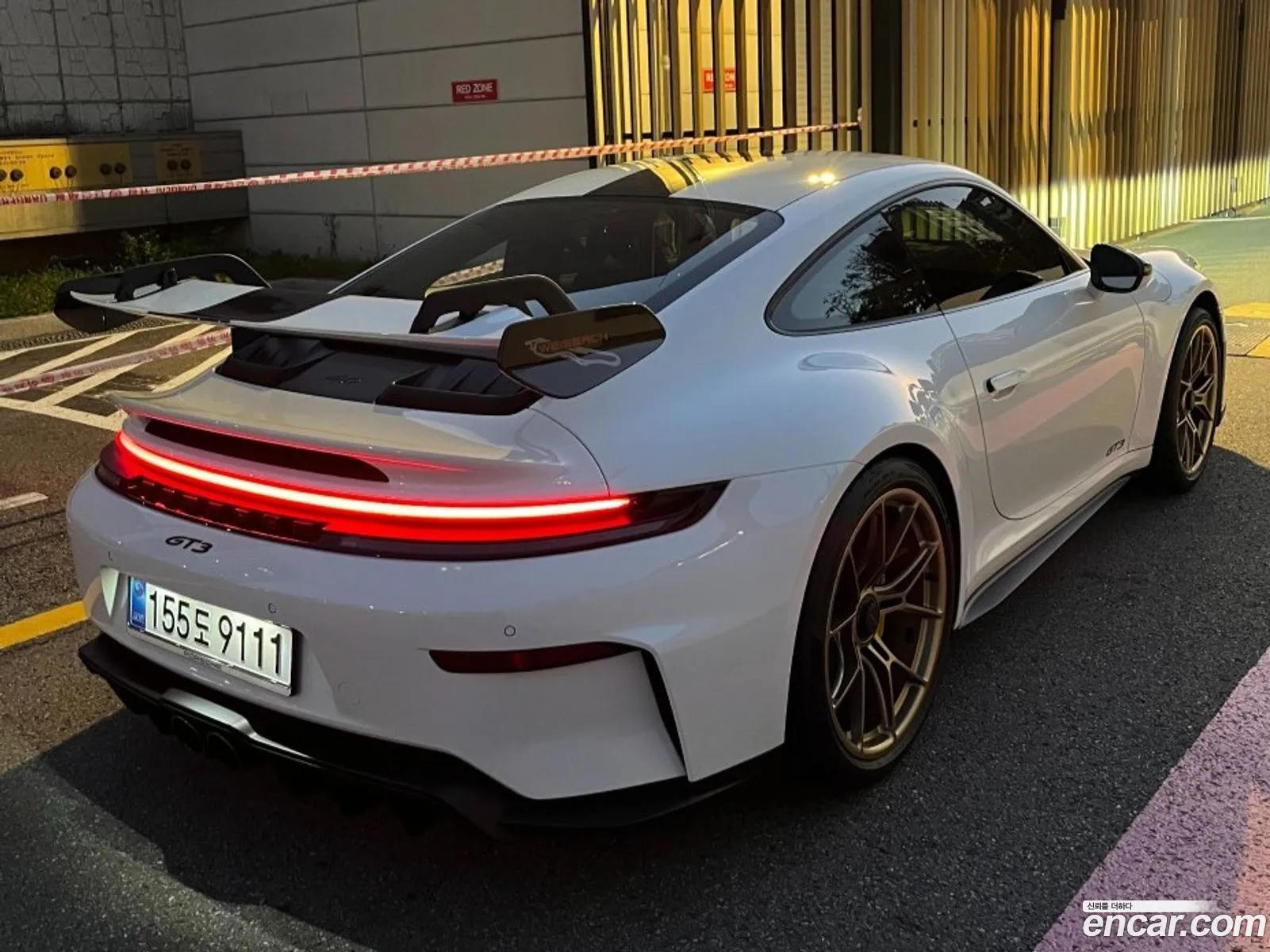 Porsche 911 2025 — 13