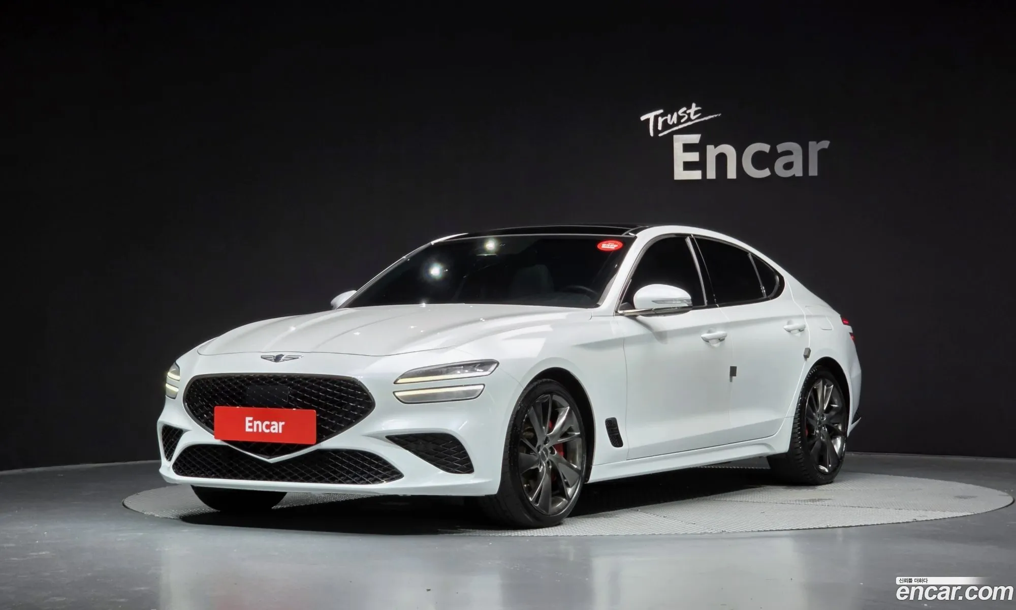 Genesis G70 2021 KMTG141ABMU080147 — 4