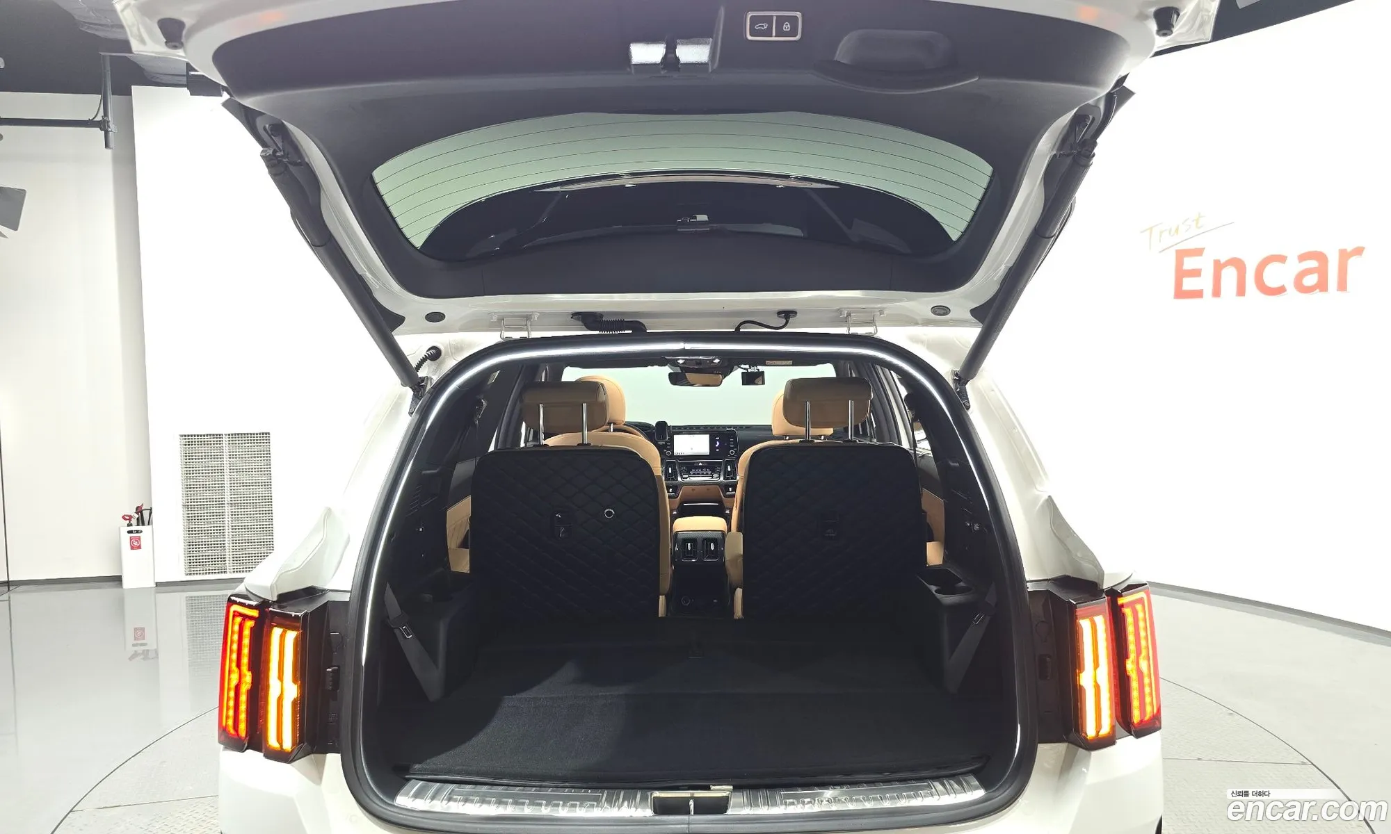 Kia Sorento 2022 — 18