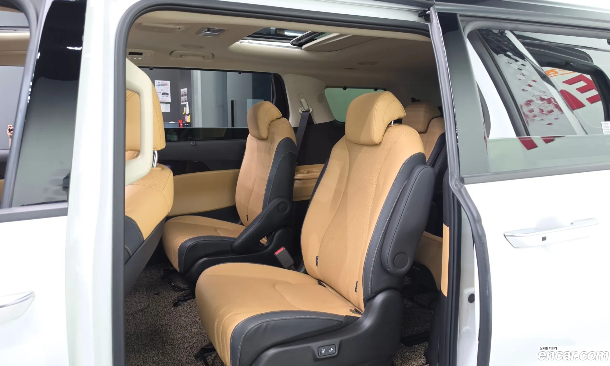 Kia Carnival 2023 KNANE813BPS288117 — 13
