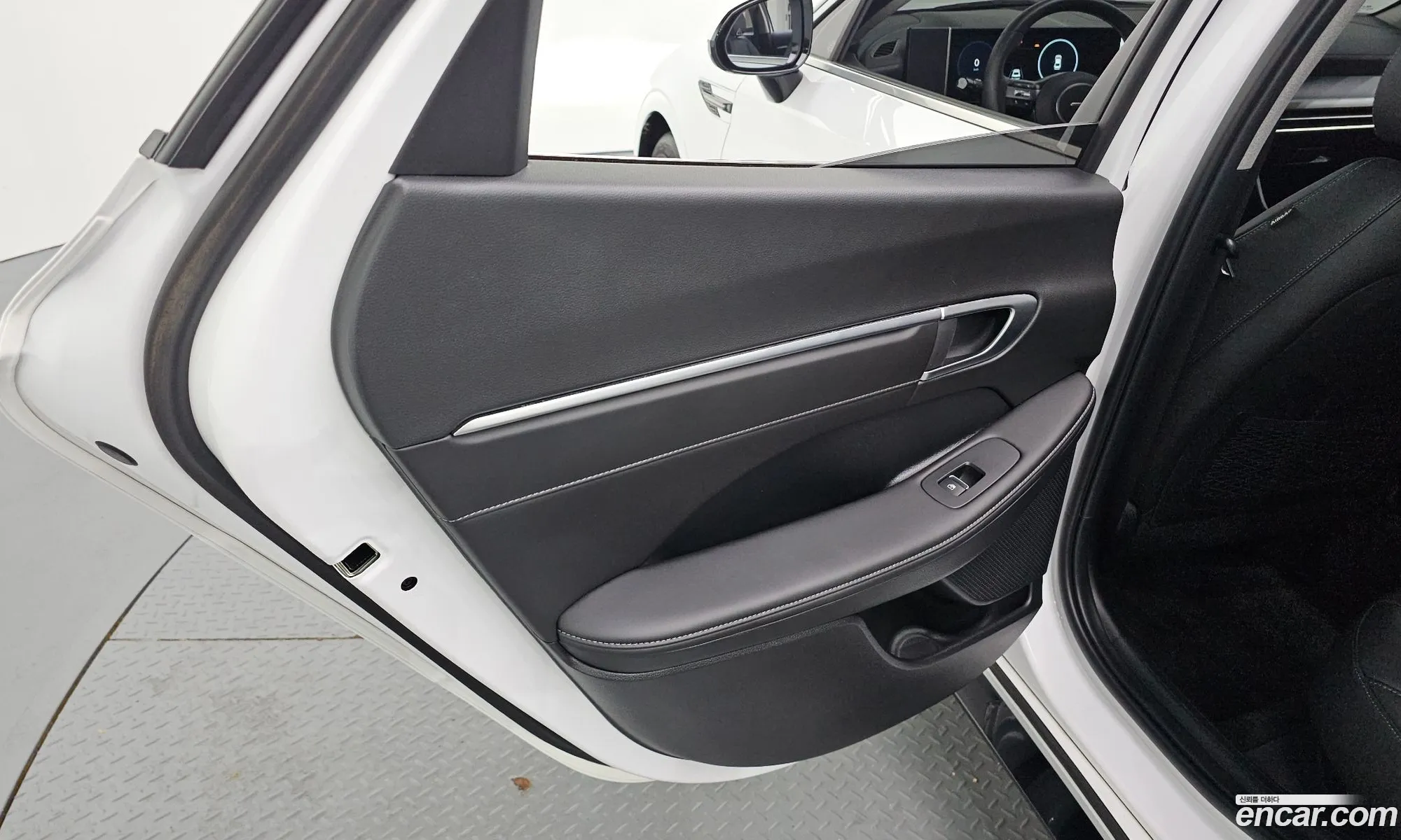 Hyundai Sonata the Edge 2024 — 15