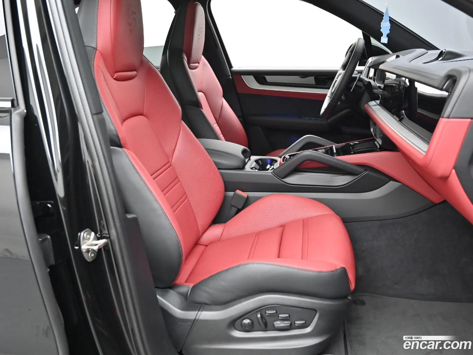 Porsche Cayenne 2025 — 2