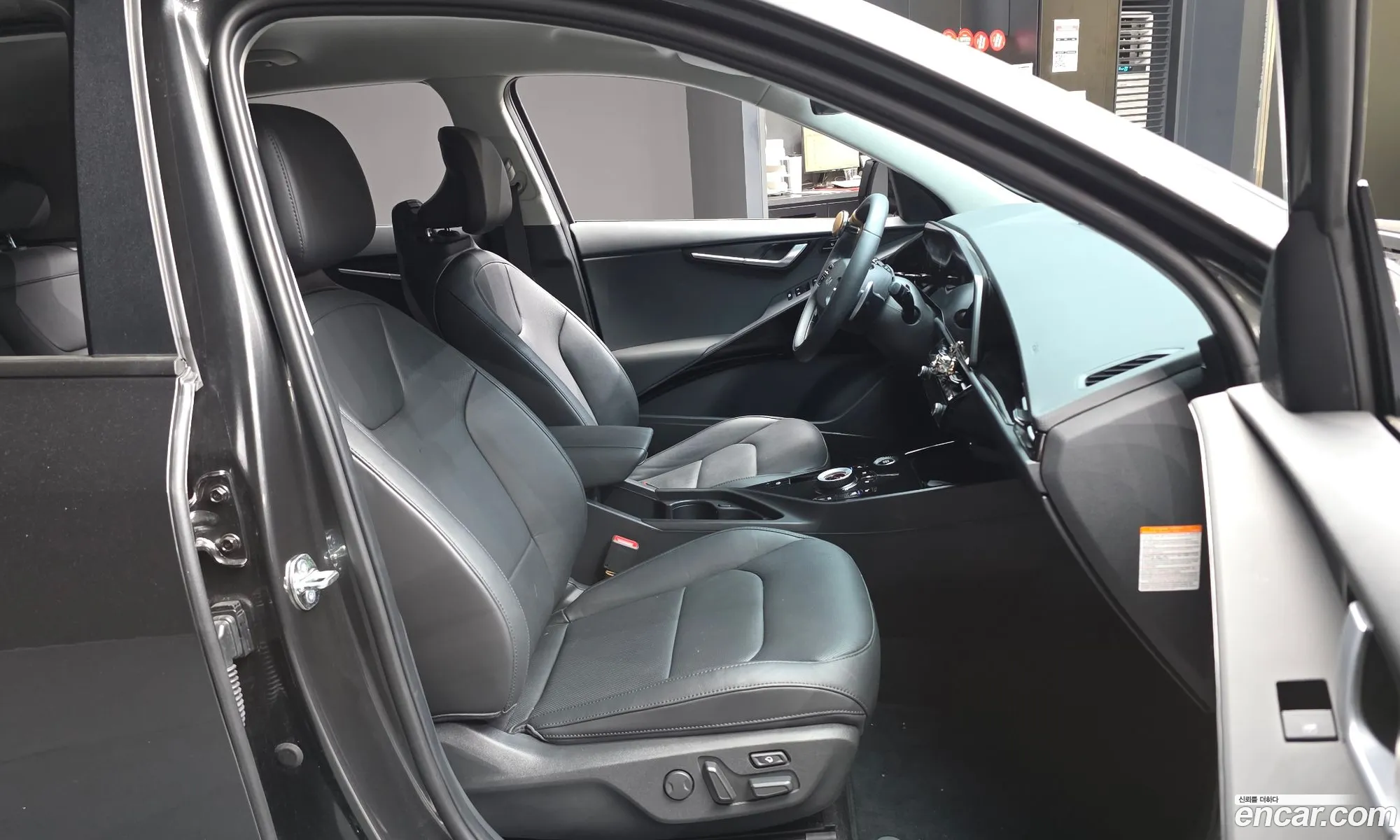 Kia Niro 2025 KNACR81EGTA316084 — 2
