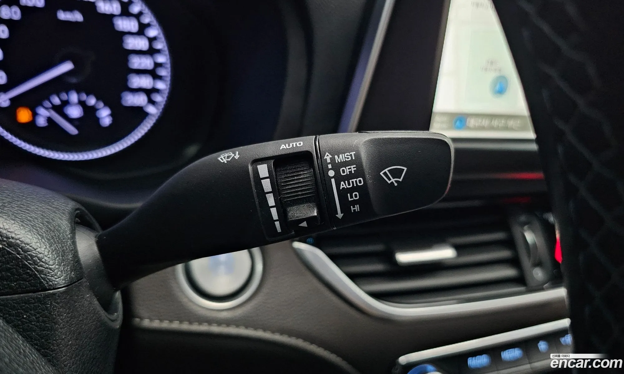Hyundai Grandeur IG 2018 KMHF441CBJA122473 — 4