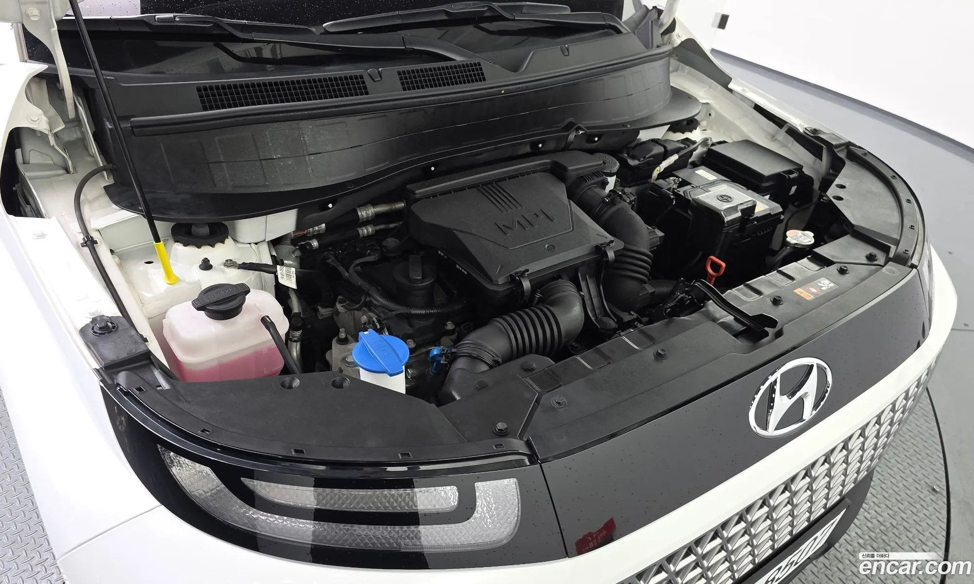 Hyundai Casper 2022 KMHB3918BPW040805 — 18