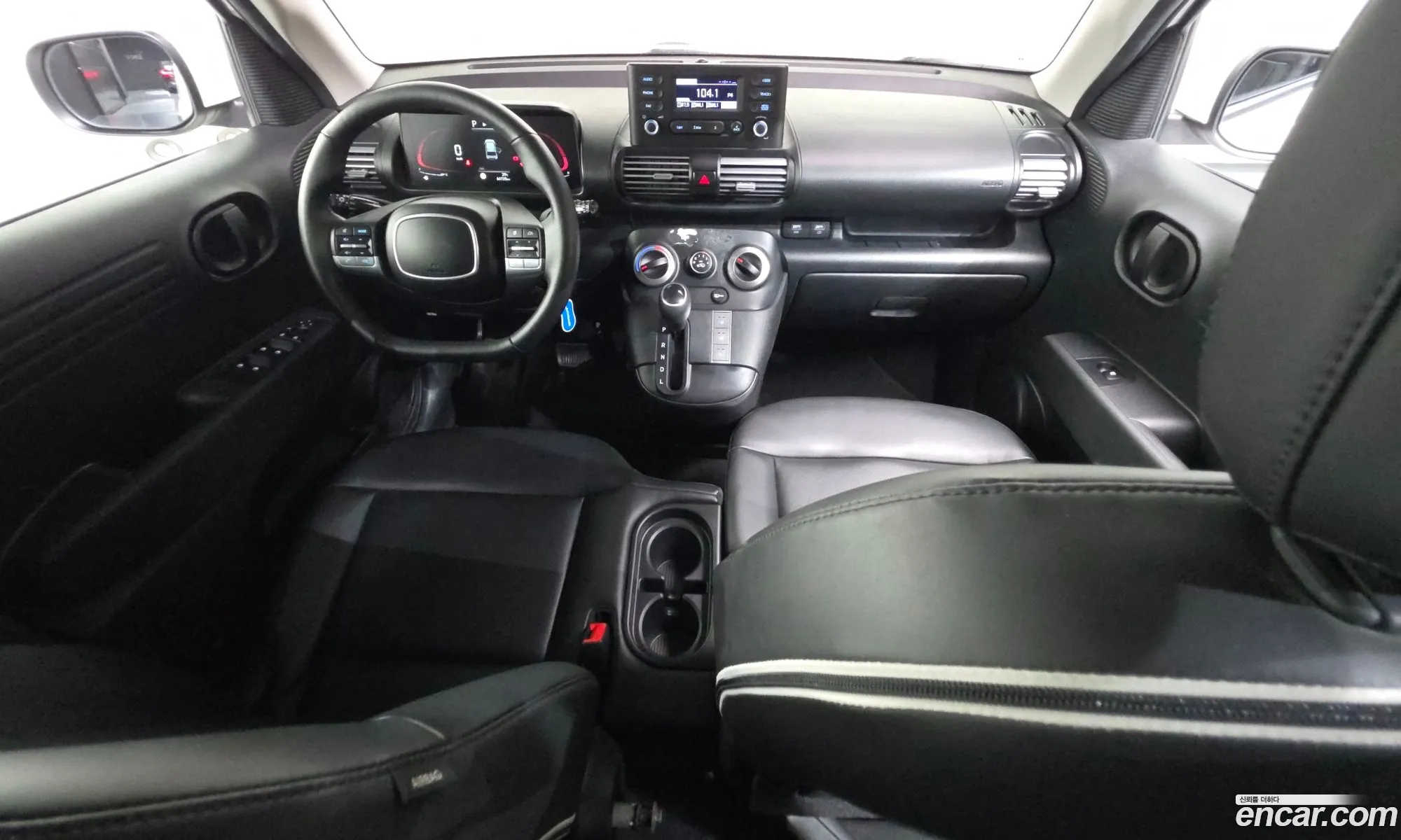 Hyundai Casper 2022 KMHB3918BPW040805 — 20