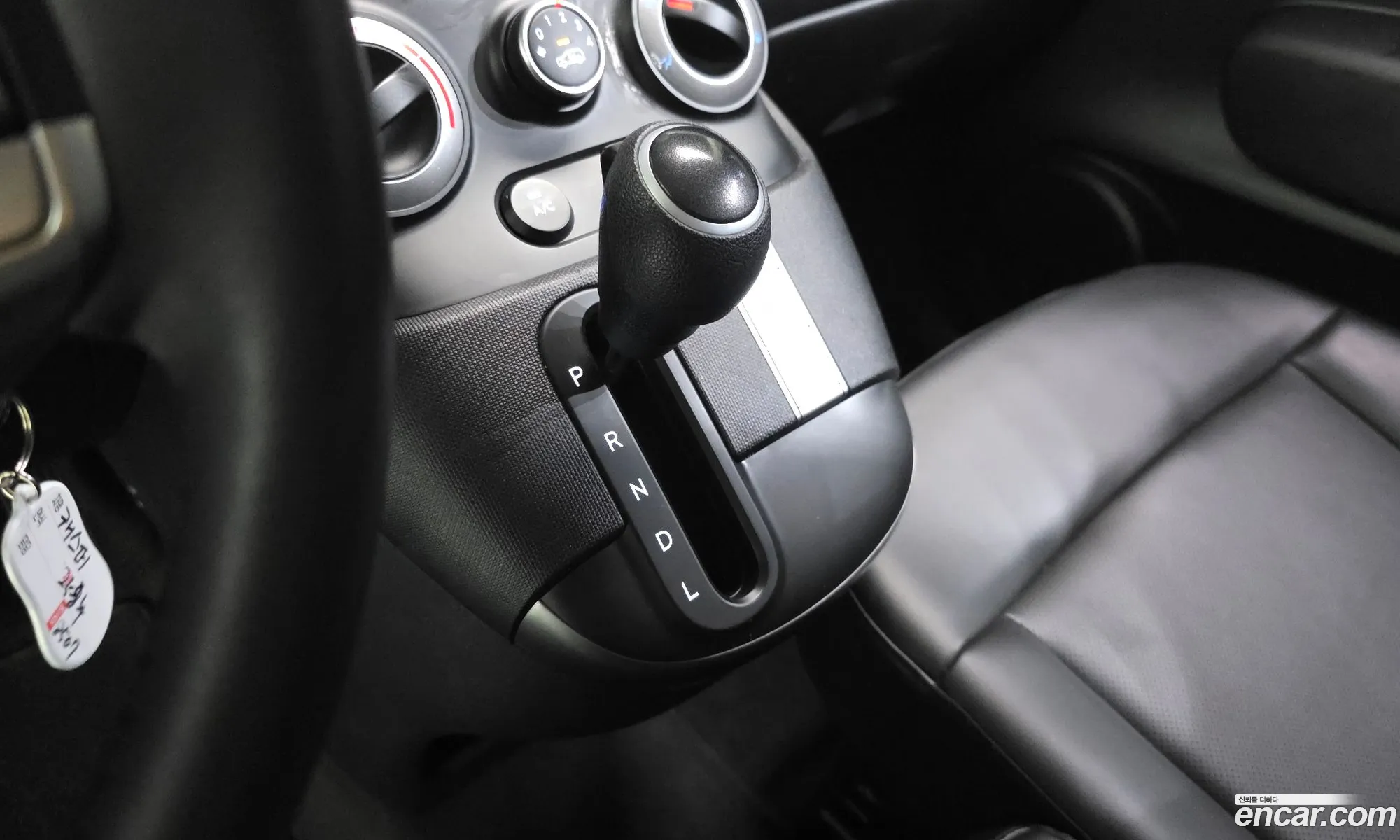 Hyundai Casper 2022 KMHB3918BPW040805 — 10