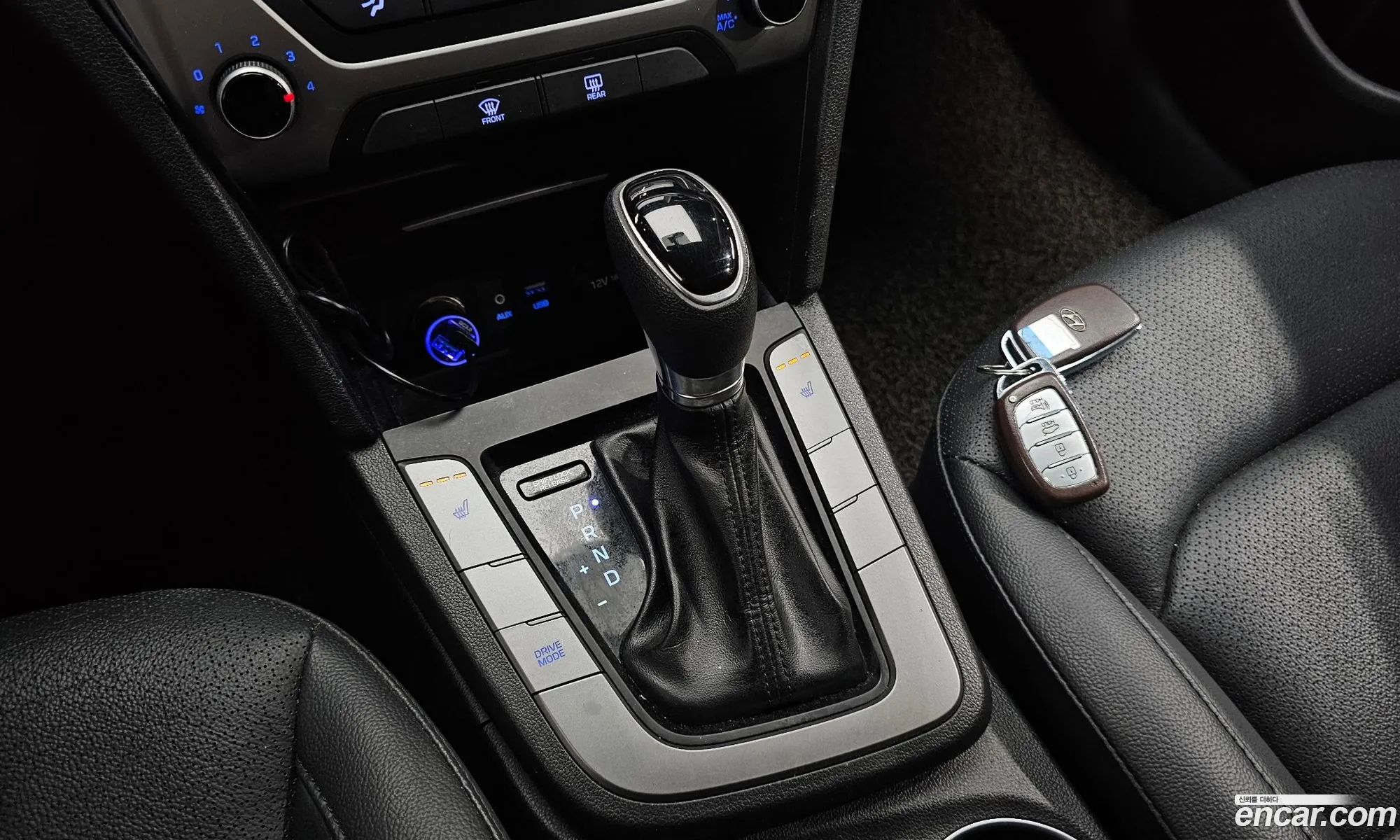 Hyundai Elantra AD 2018 — 15