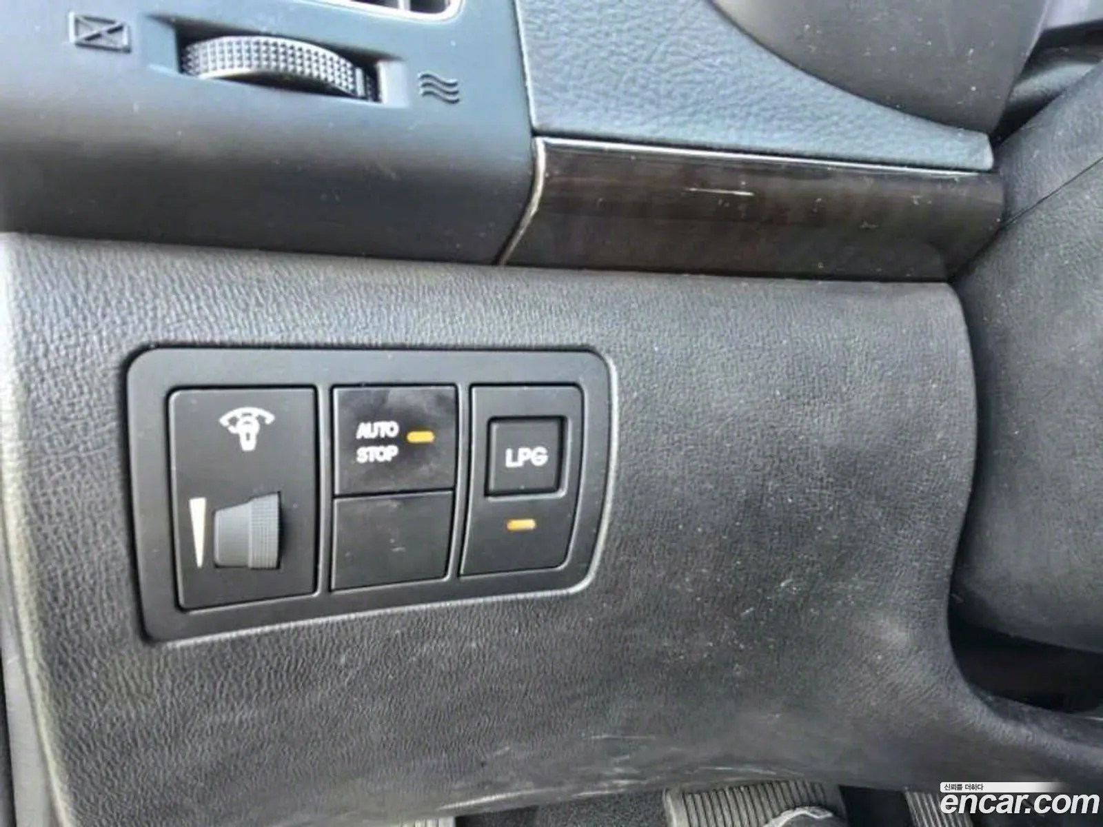 Hyundai Elantra Hybrid