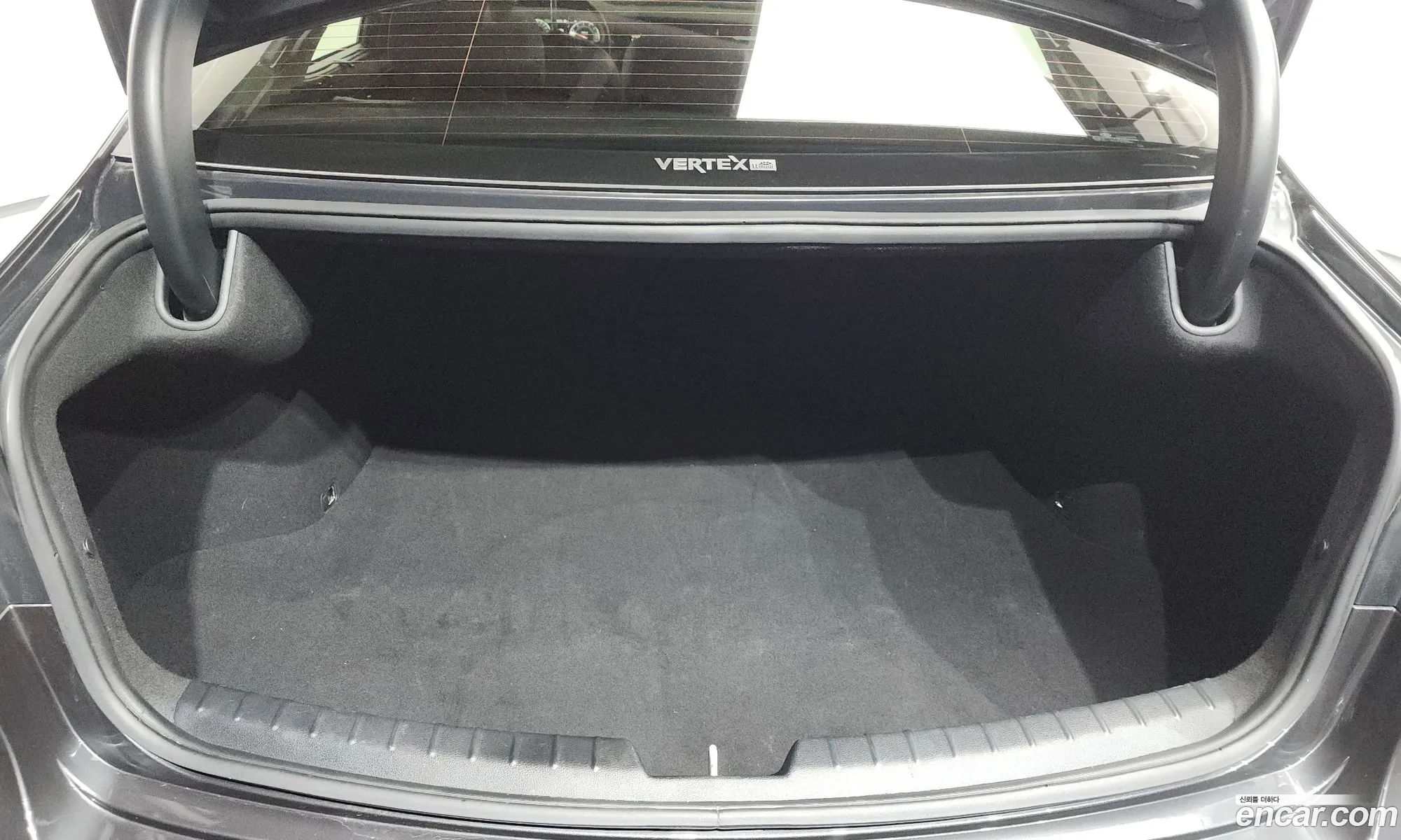 Kia K7 Premier 2020 KNALC41BBLA218113 — 3